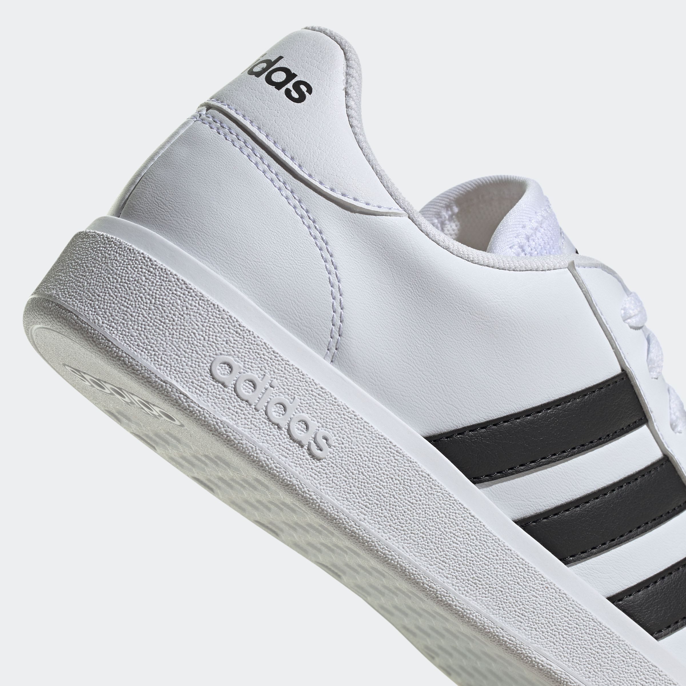 adidas Sportswear Sneakers GRAND COURT TD LIFESTYLE COURT CASUAL Design geïnspireerd op de adidas Superstar