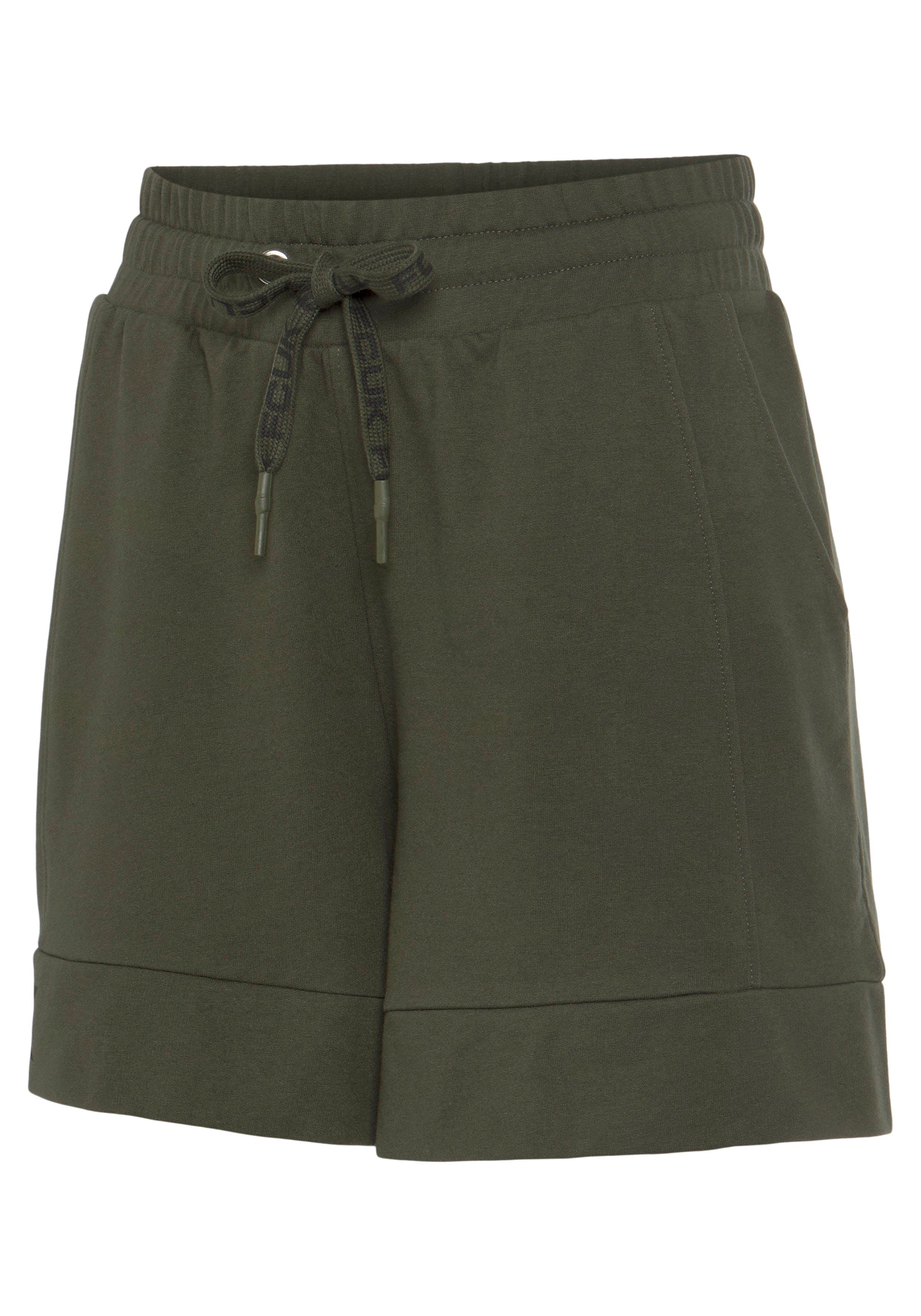 FCUK Sweatshort met lengte scheidingnaad en logo-opdruk loungewear (1-delig)