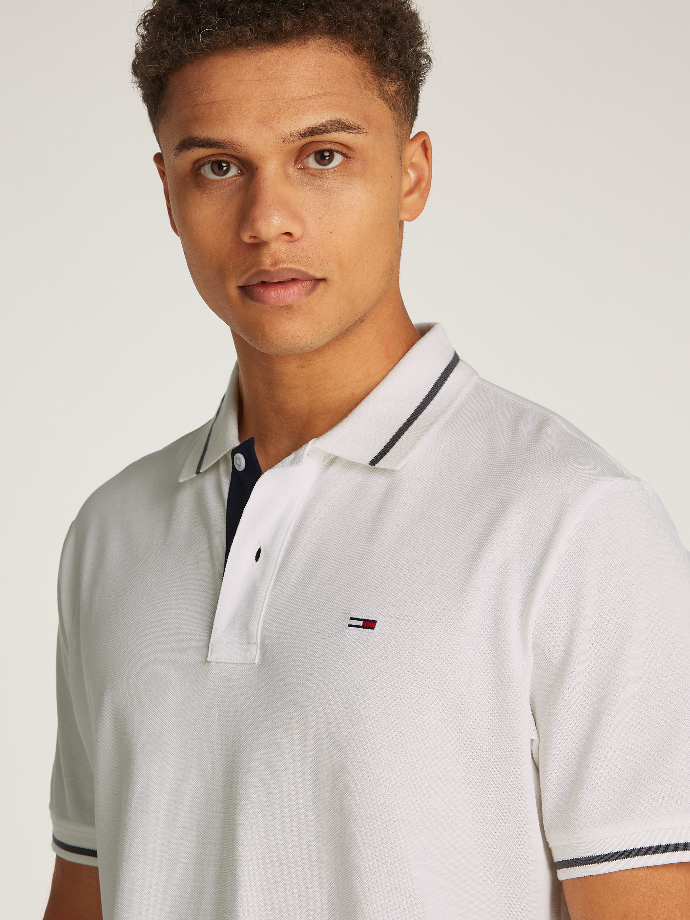 TOMMY JEANS Poloshirt TJM REG TIPPED POLO met gestreepte details