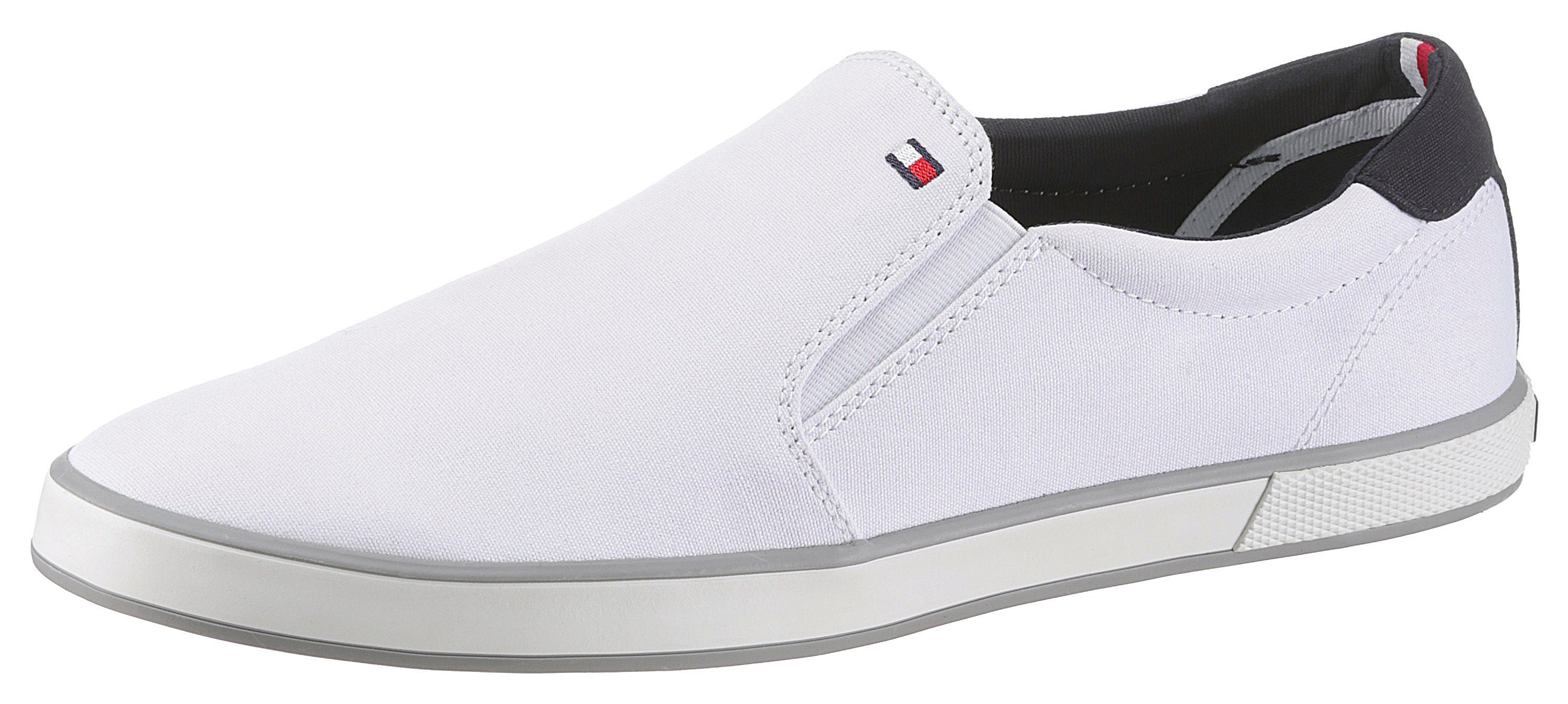 Tommy Hilfiger Slip-on sneakers ICONIC SLIP ON SNEAKER Slipper, vrijetijdsschoen, lage schoen met zij-stretchinzetten