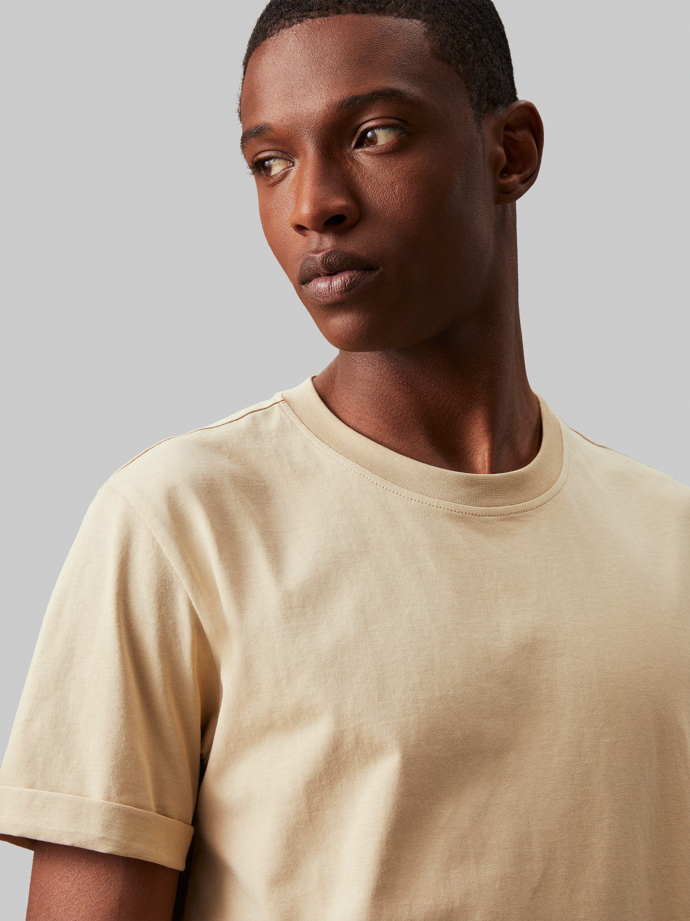 Calvin Klein T-shirt BADGE TURN UP SLEEVE