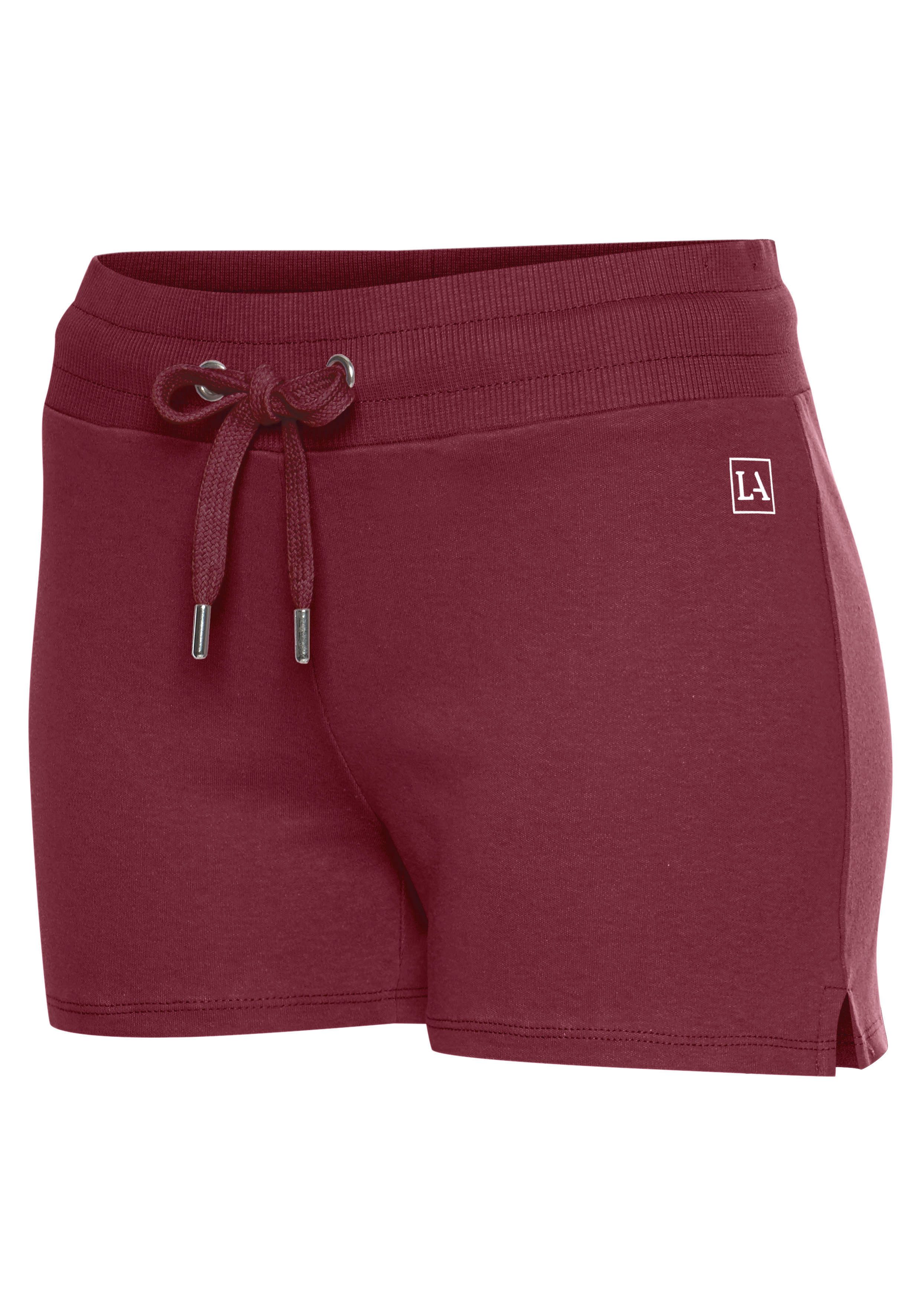 active by Lascana Short met zijsplitjes