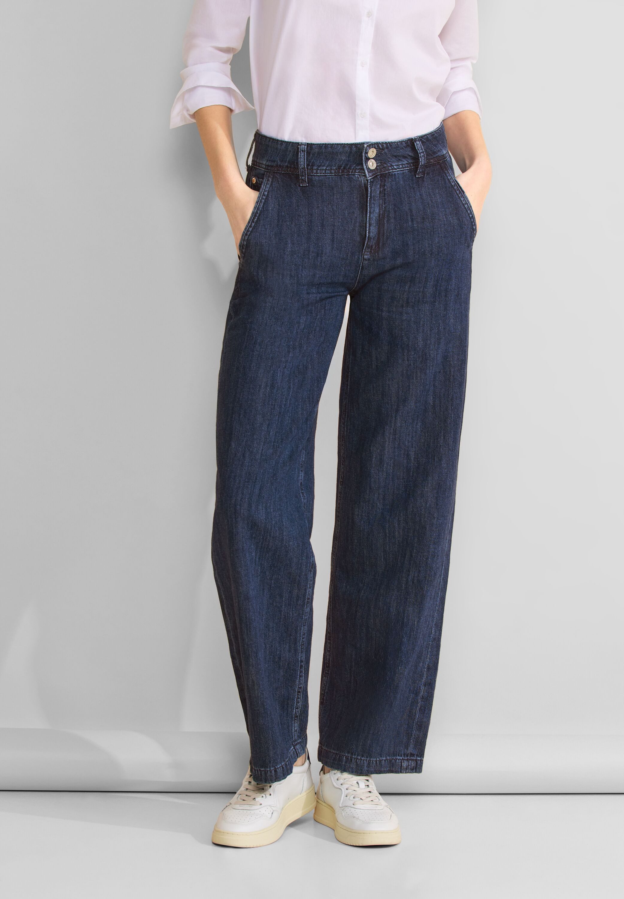 STREET ONE High-waist jeans met 2-knoopsluiting