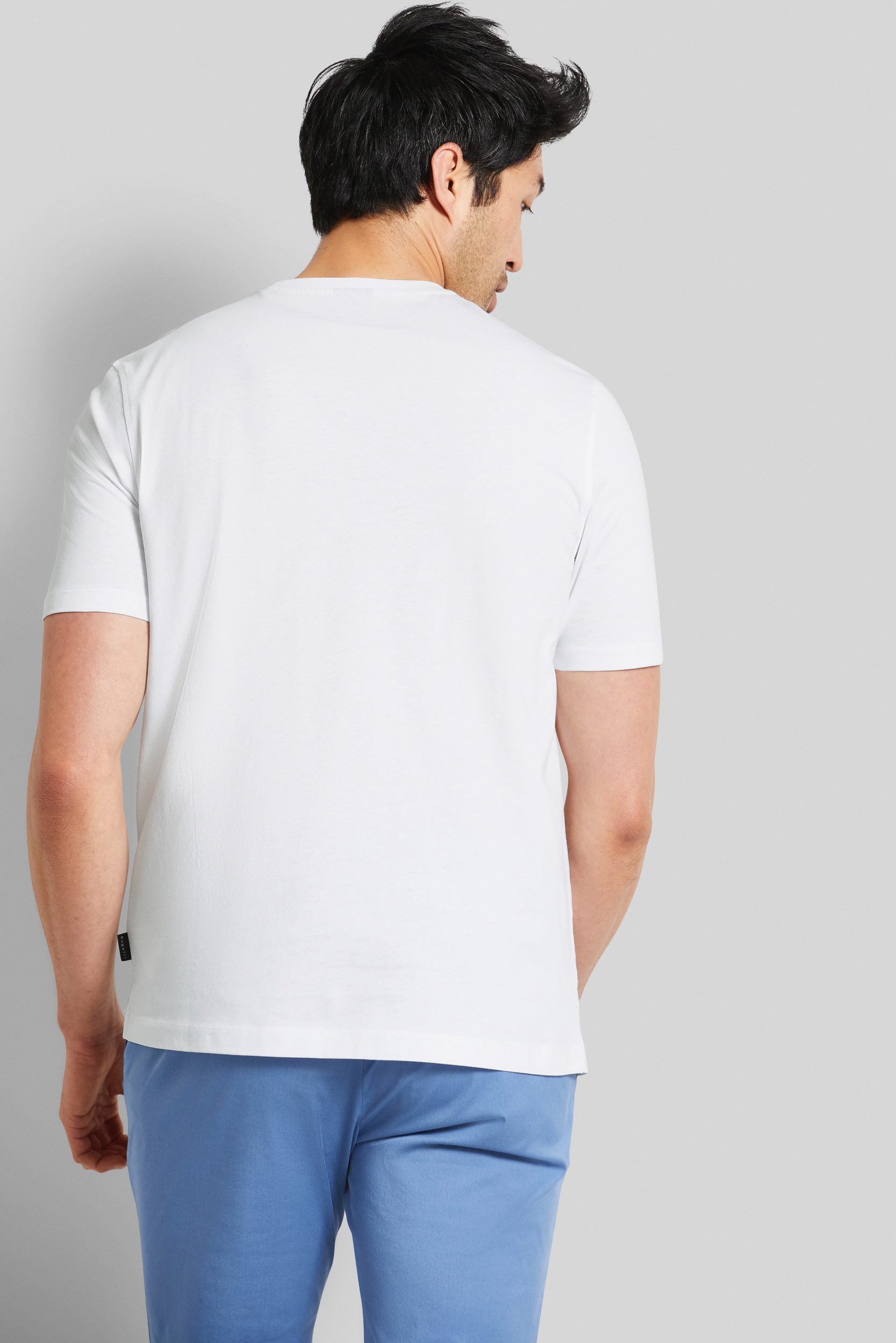 Bugatti T-shirt met moderne pasvorm