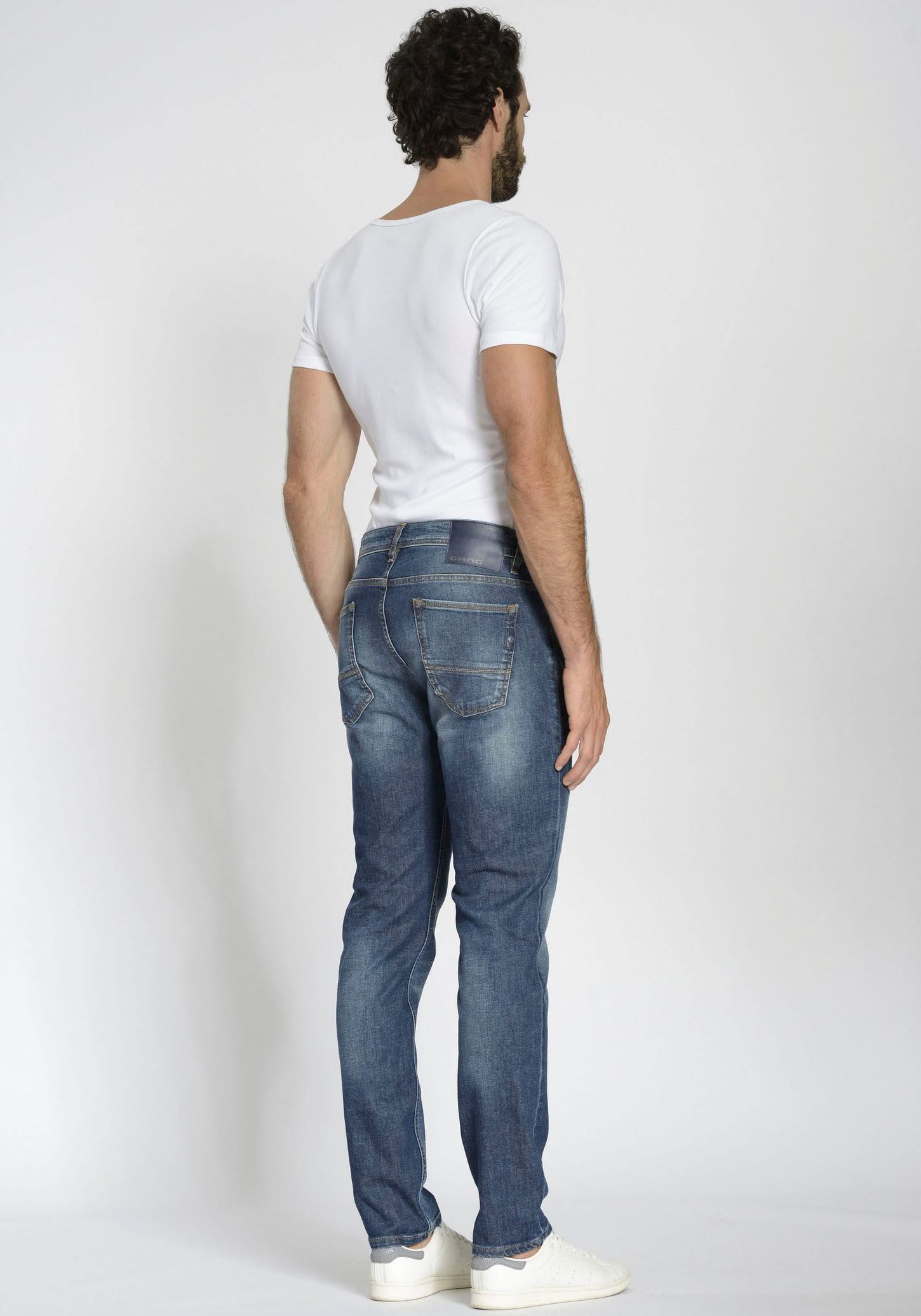 GANG 5-pocket jeans 94NICO in twee verschillende broeklengtes in 5-pocket stijl