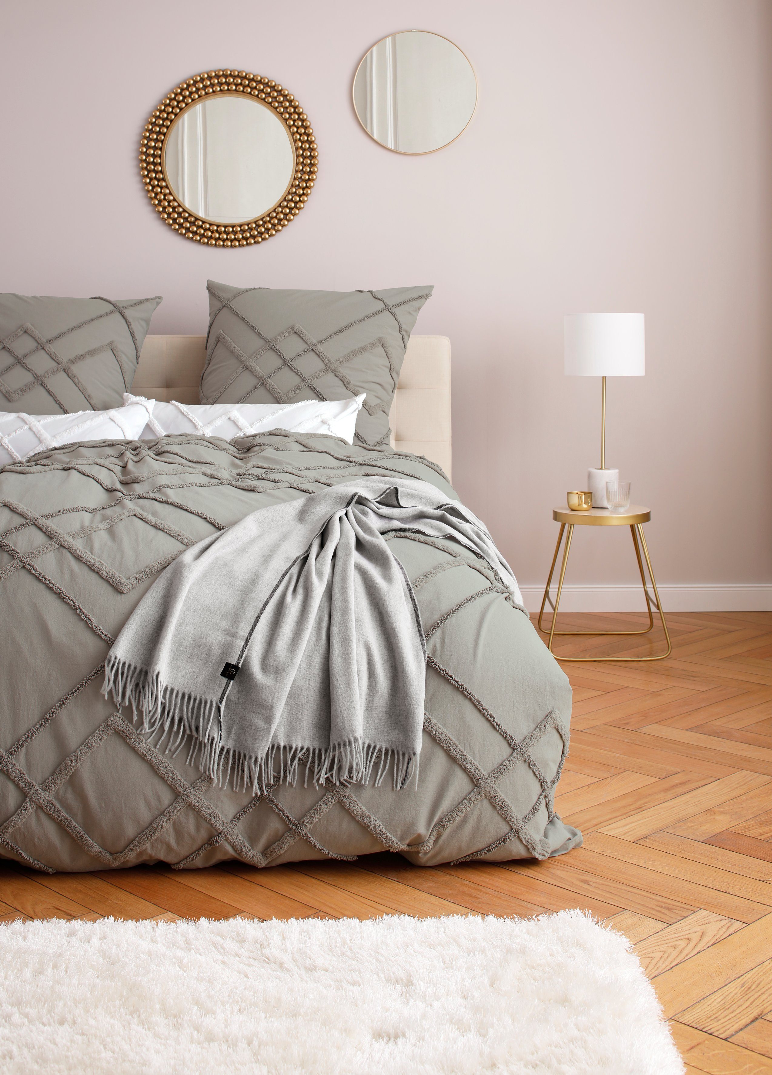 Leonique Deken Plaid Sofia met leuke franje, knuffeldeken