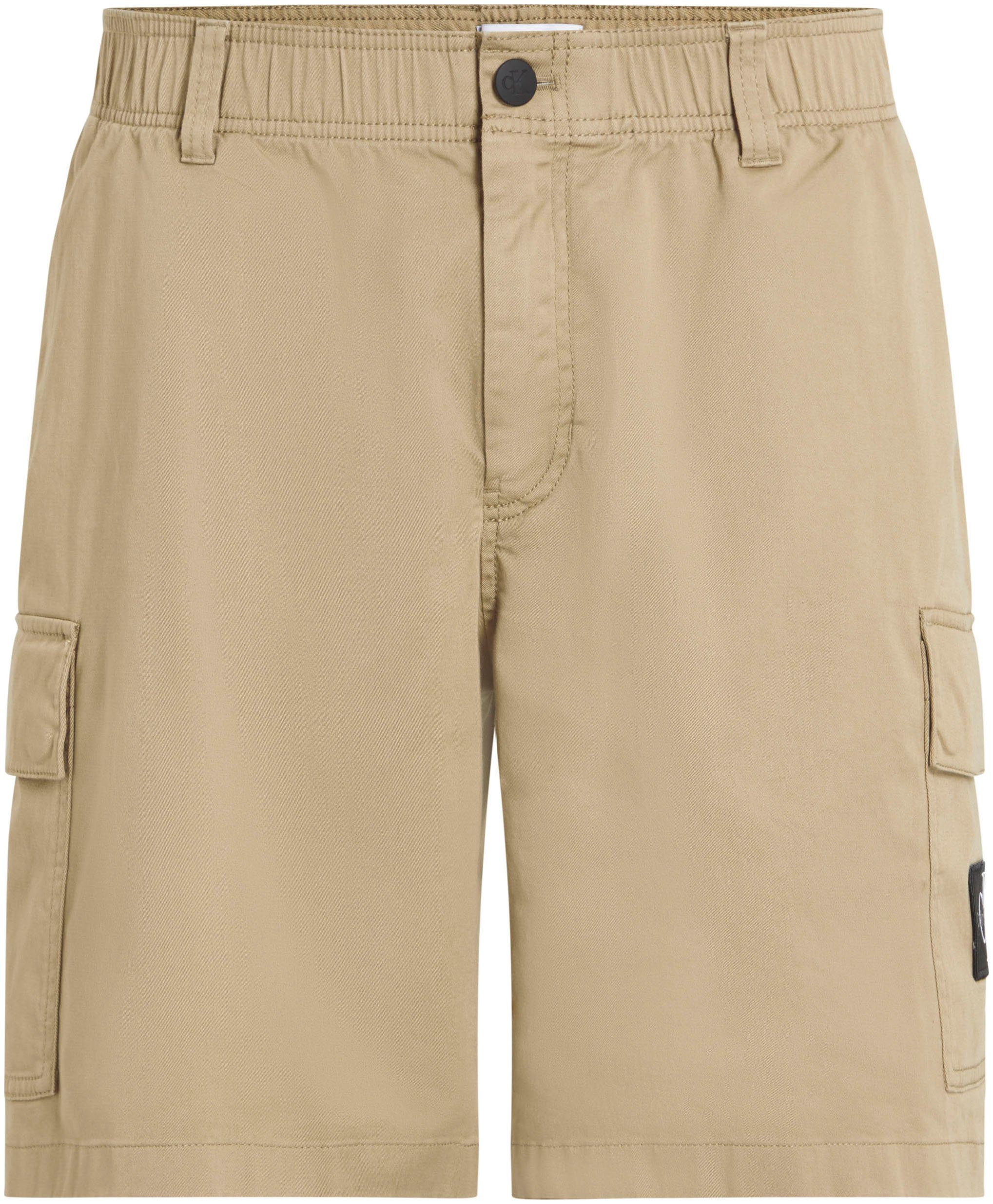 Calvin Klein Cargobroek CARGO SHORT met logopatch
