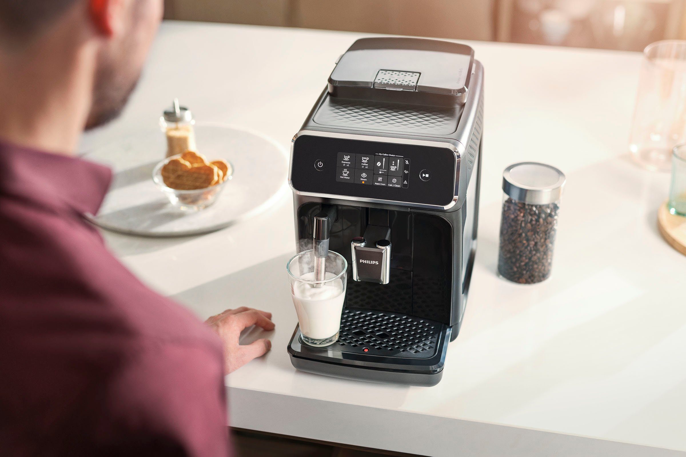 Philips Volautomatisch koffiezetapparaat 2200 Serie EP2220/10 Pannarello, voor 2 koffiespecialiteiten en verstelbare aromasterkte, matzwart