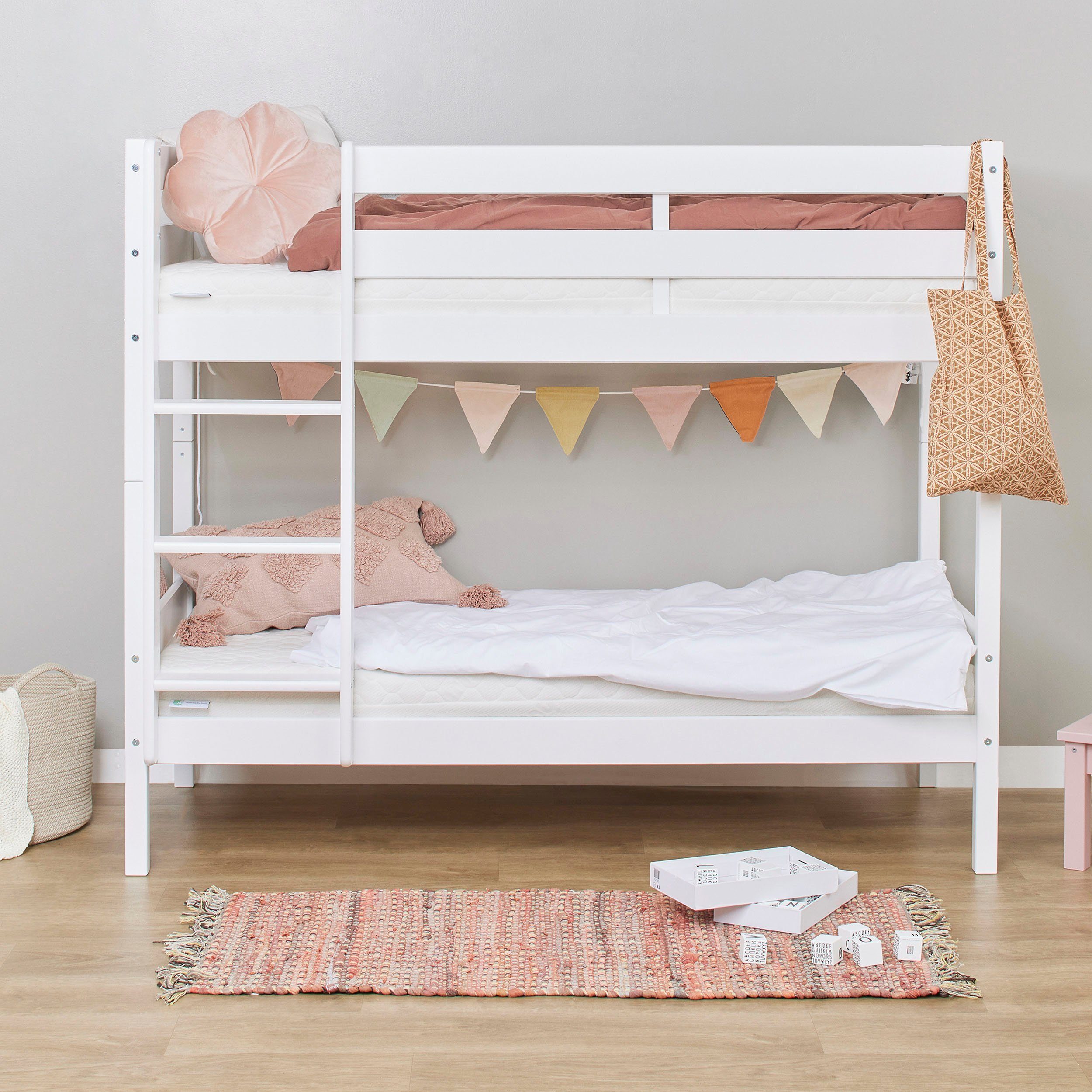 Hoppekids Stapelbed Eco comfort kinderbed 90x200 of 70x160 van massief hout in 4 kleuren