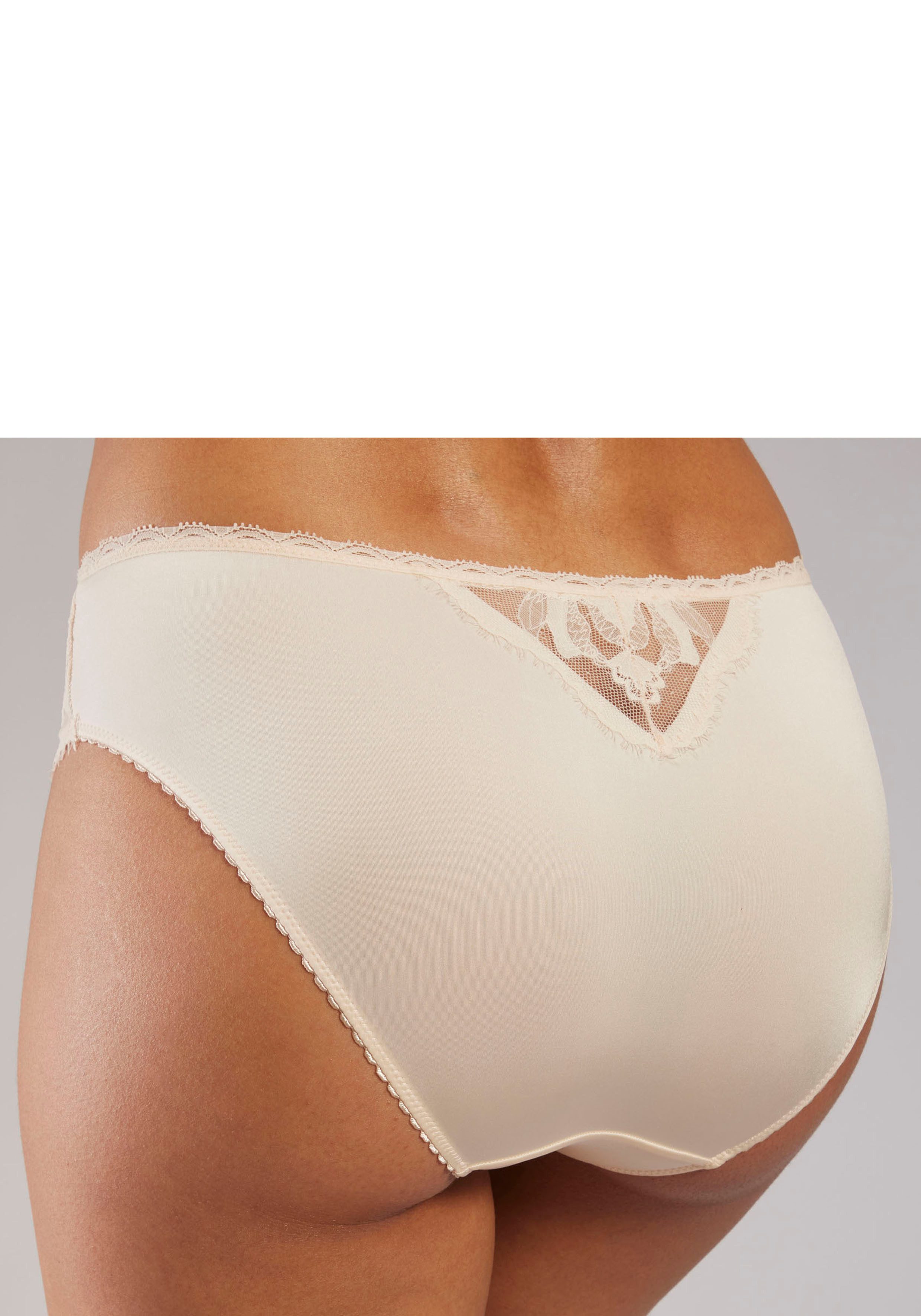 Lascana Slip met chique kanten inzetten