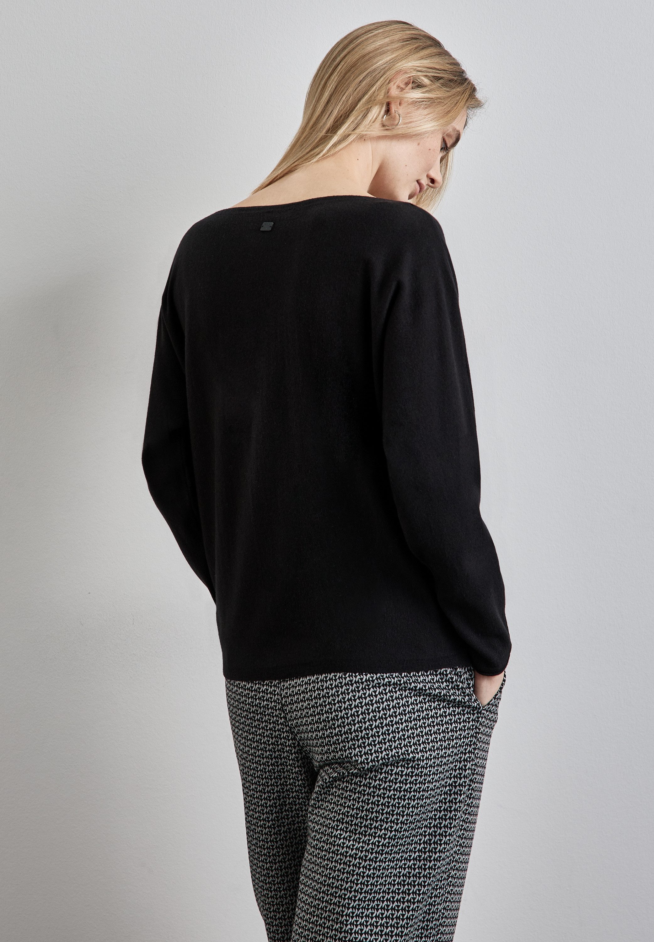 STREET ONE Gebreide trui in dolman-stijl, met u-halslijn