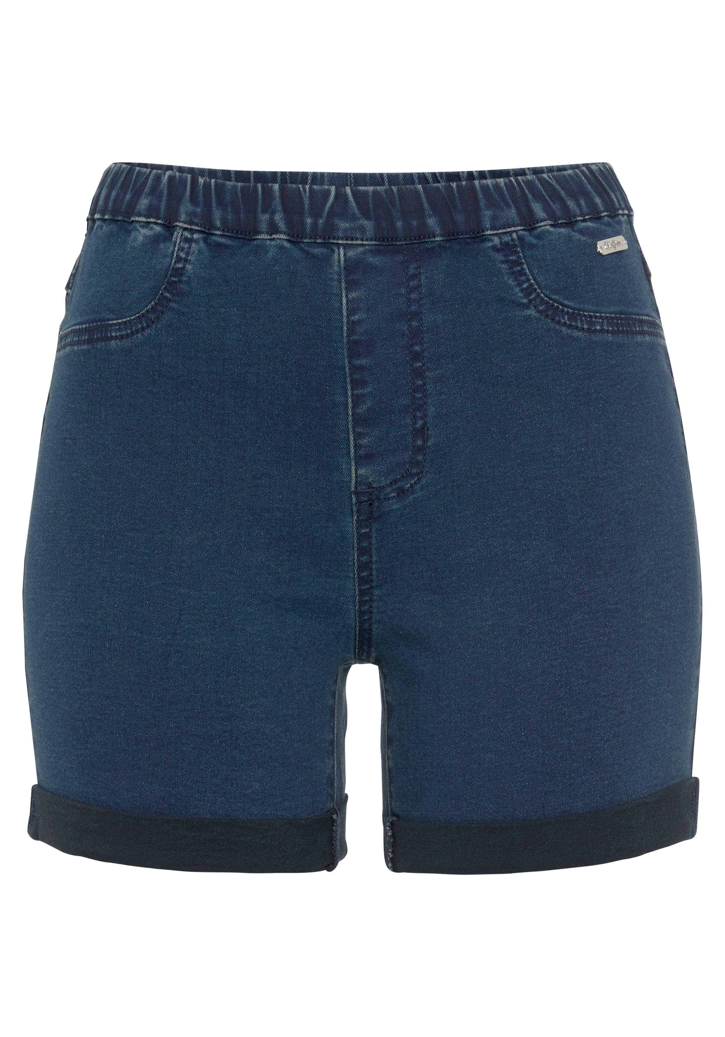 Buffalo Short in elastische denim met twee achterzakken