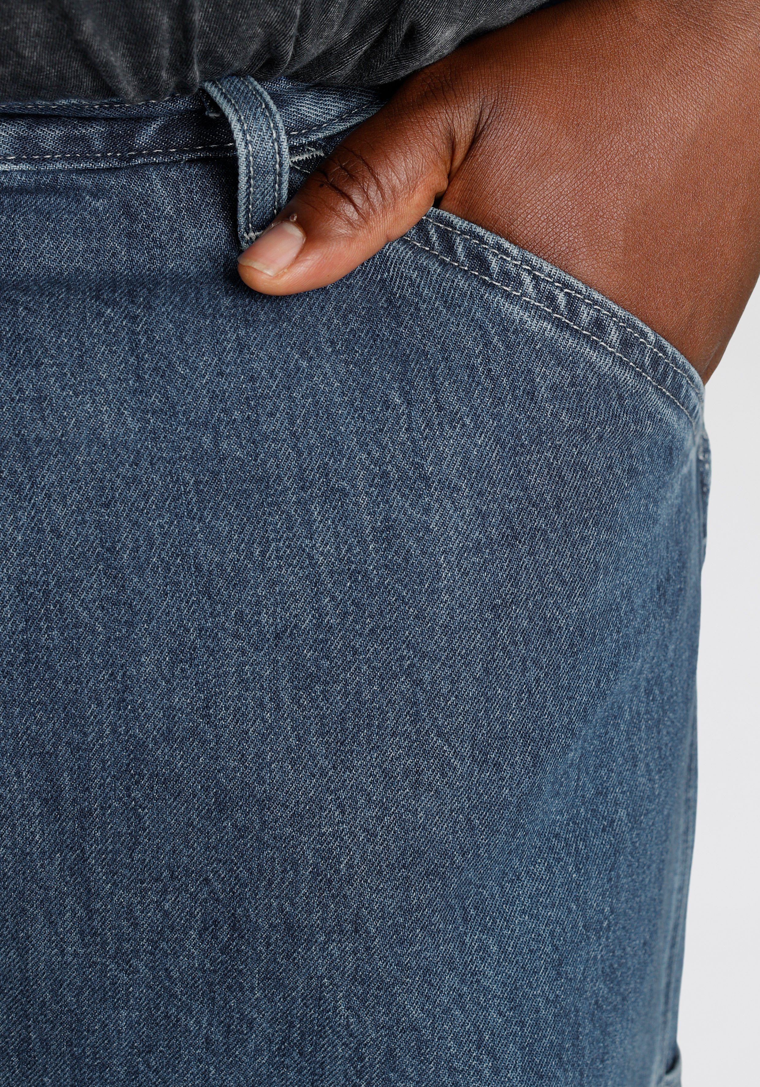 Levi's® Plus Cargobroek 568 STAY LOOSE CPNTR B&T