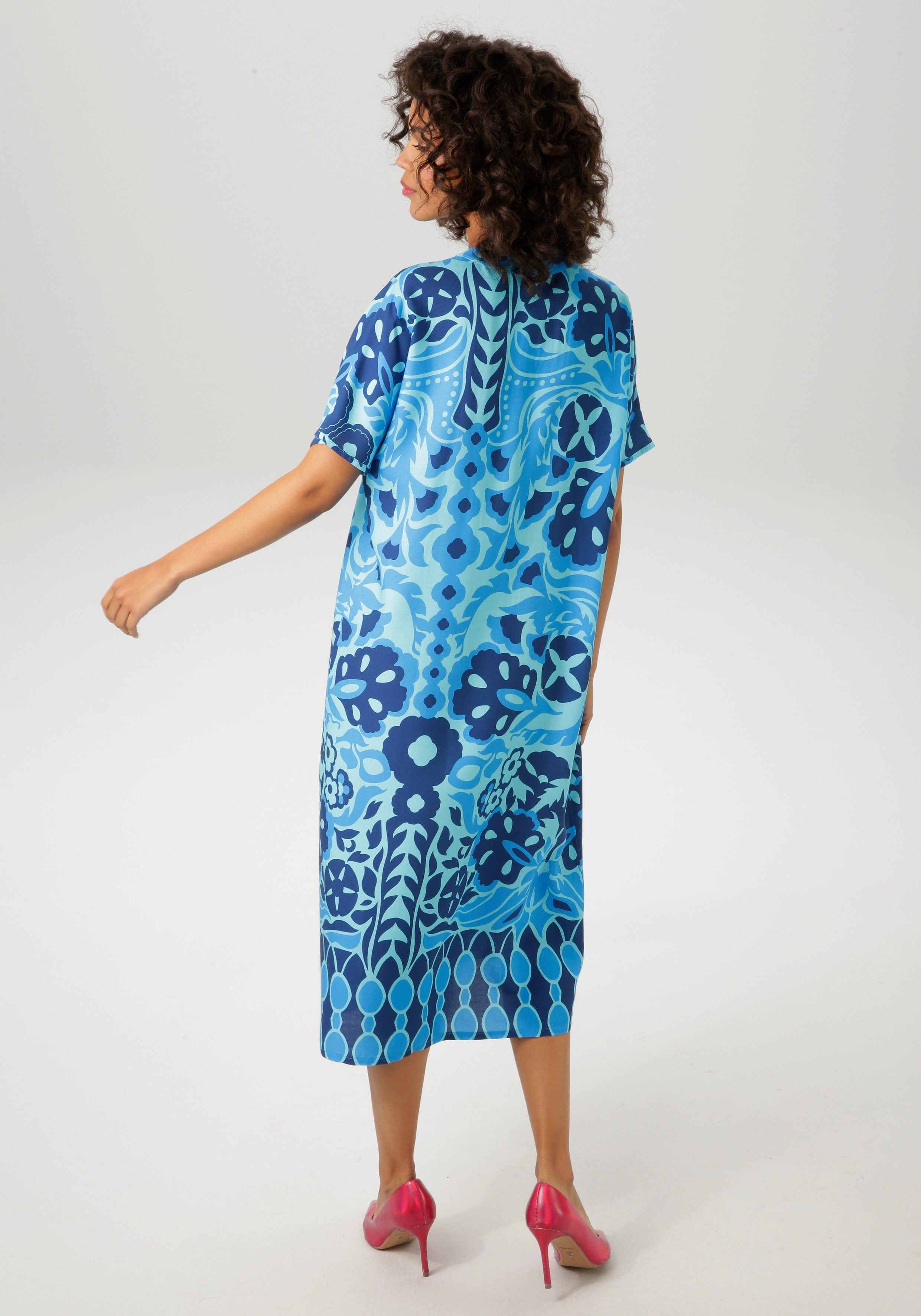 Aniston CASUAL Zomerjurk met extravagante grafische print nieuwe collectie