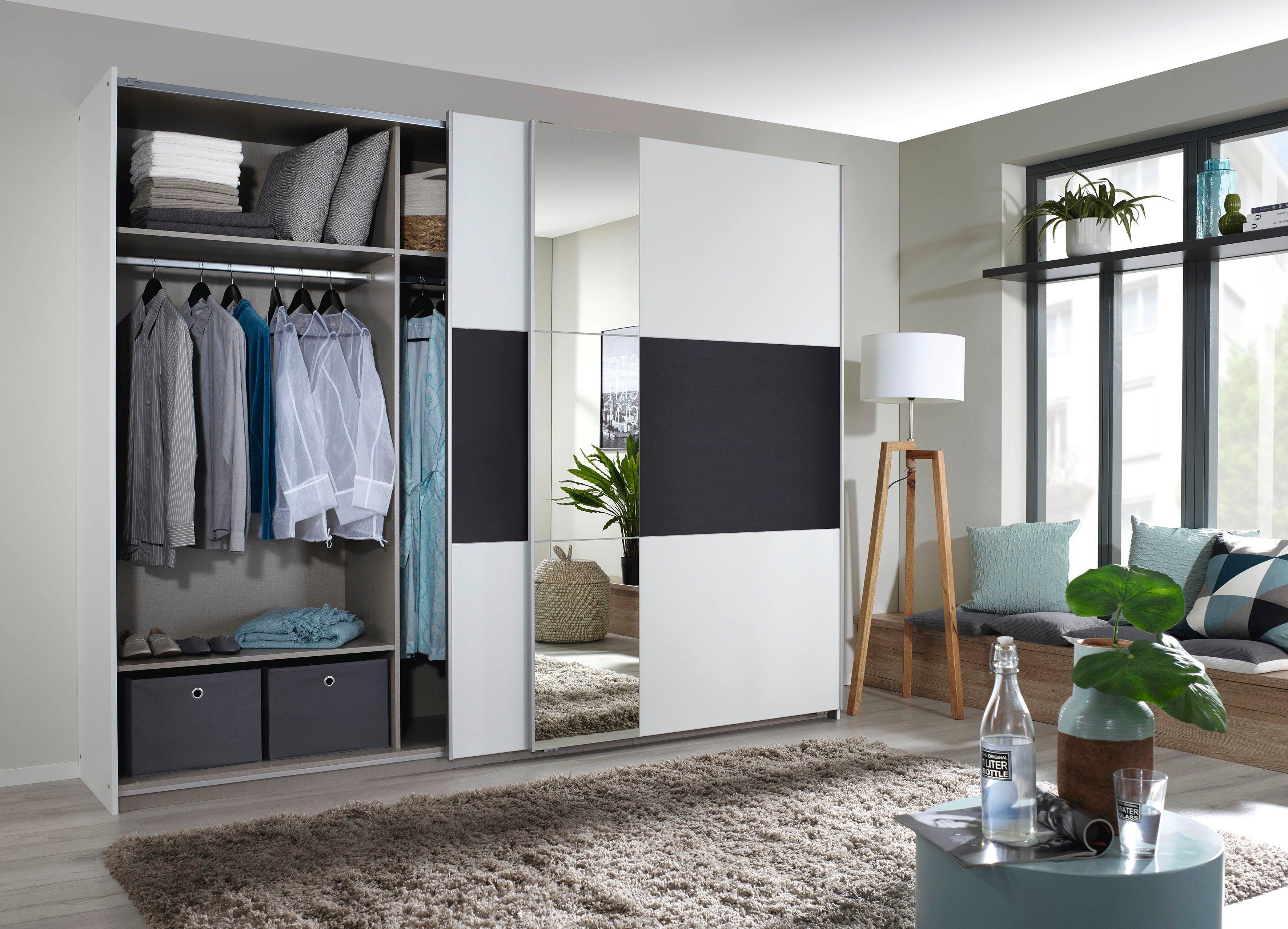 rauch Zweefdeurkast Kledingkast kast garderobe ASTANA met soepel lopende deuren inclusief 2 stoffen dozen en metalen grepen topseller made in germany