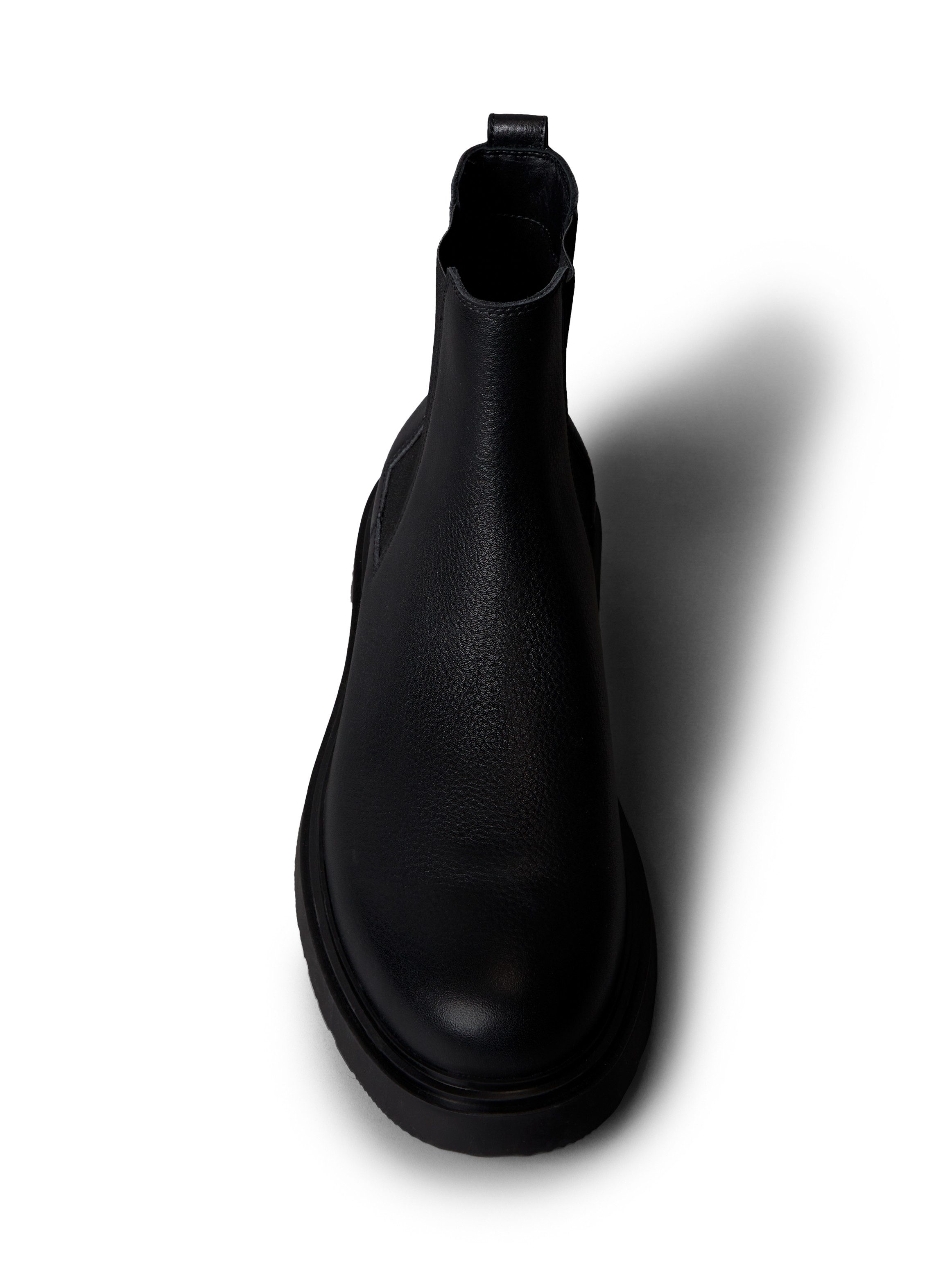 Calvin Klein Chelsea-boots COMBAT ESS CHELSEA BOOT LTH Klassieke enkellaars, instaplaarzen met stretch inzetstukken