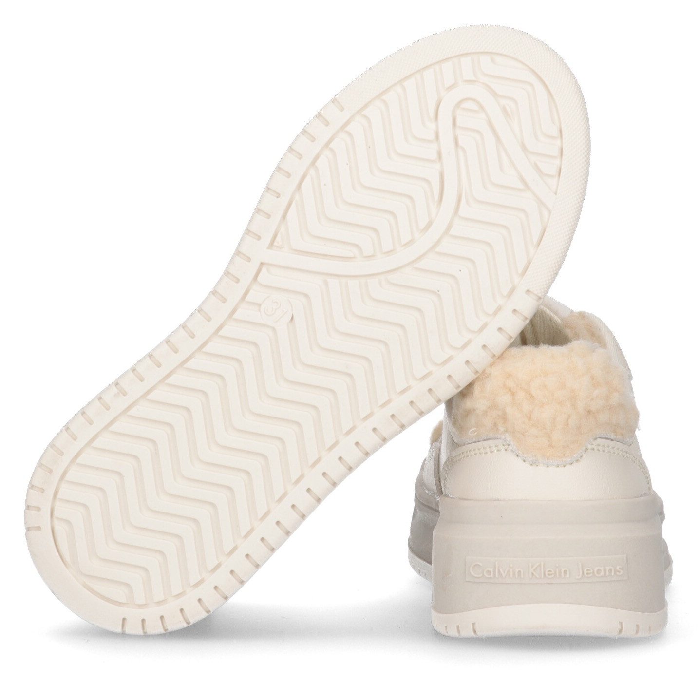Calvin Klein Plateausneakers , retro sneaker, veterschoen met teddy-bear voering