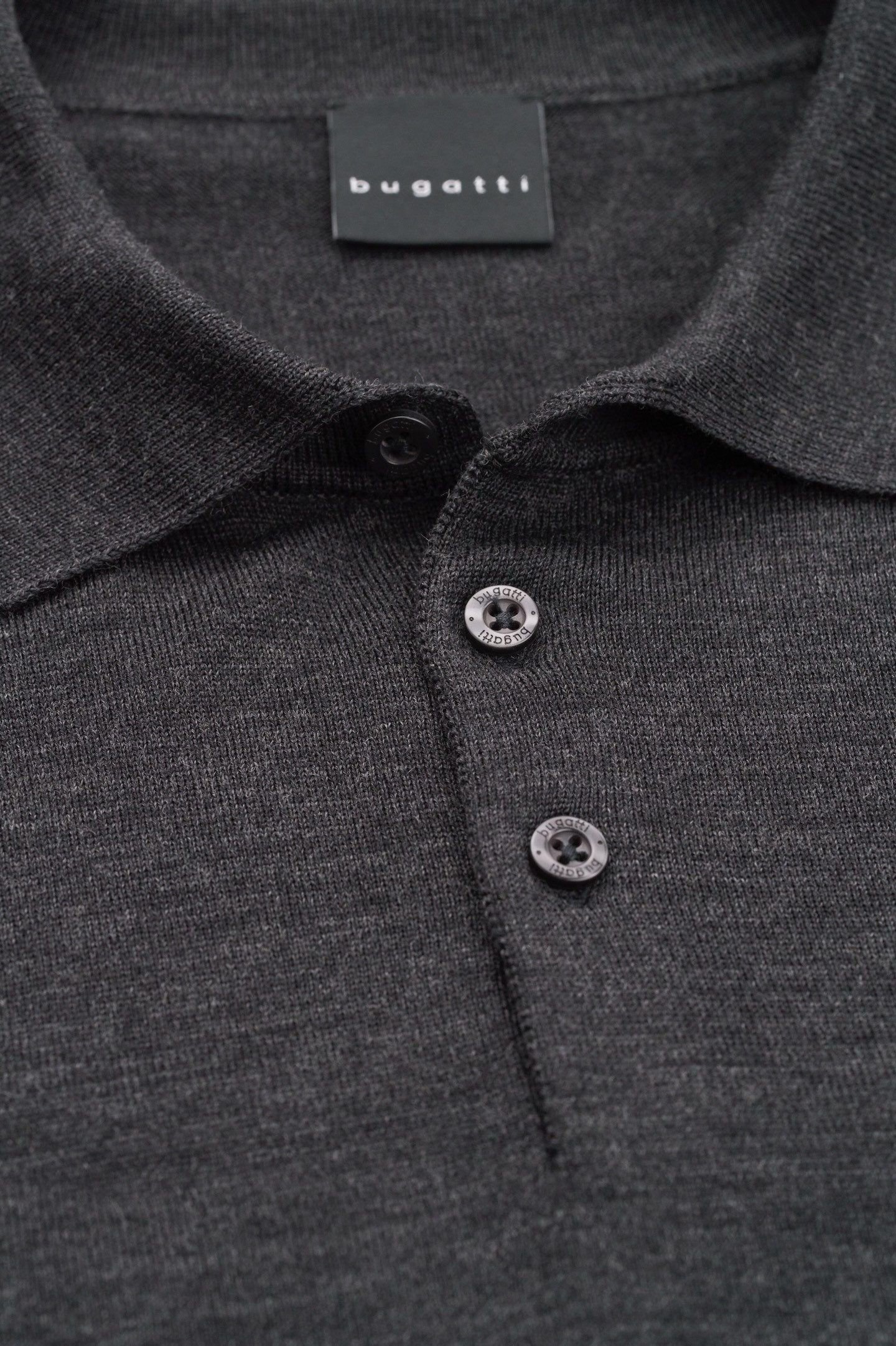 Bugatti Poloshirt met lange mouwen in een moderne look