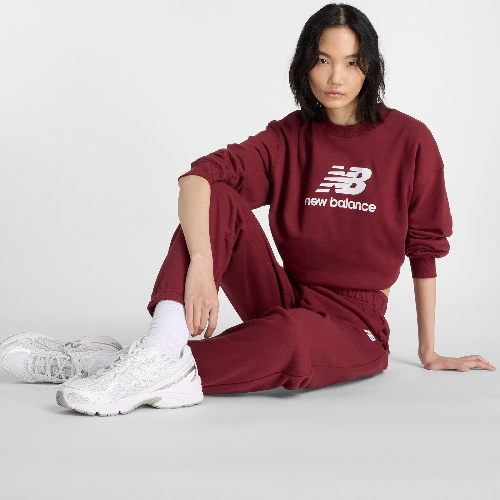 New Balance Sweatshirt Sport Essentials French Terryogo CrewONARCH BURGUNDY
