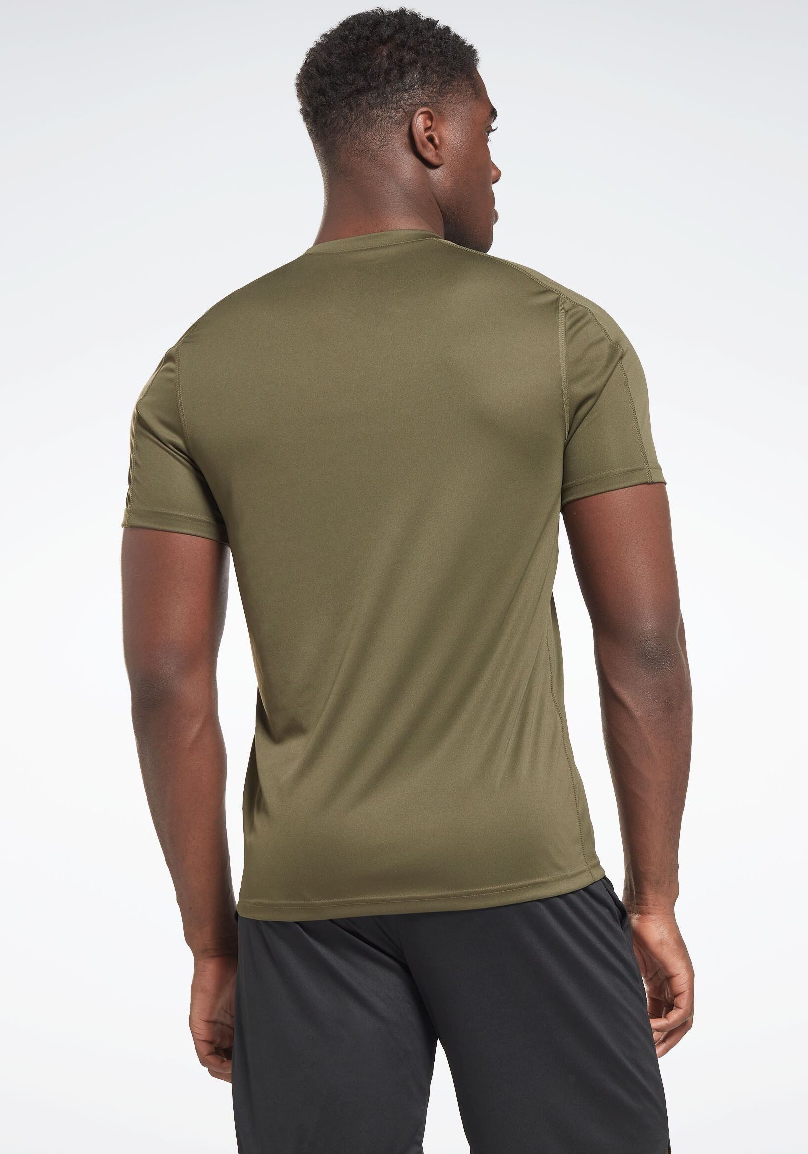 Reebok T-shirt