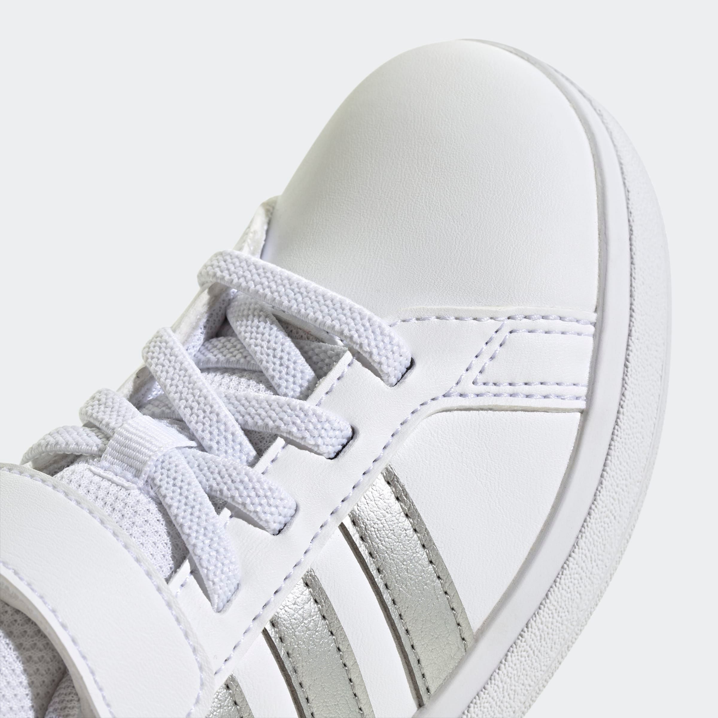 adidas Sportswear Sneakers GRAND COURT 2.0 KIDS Design geïnspireerd op de adidas Superstar