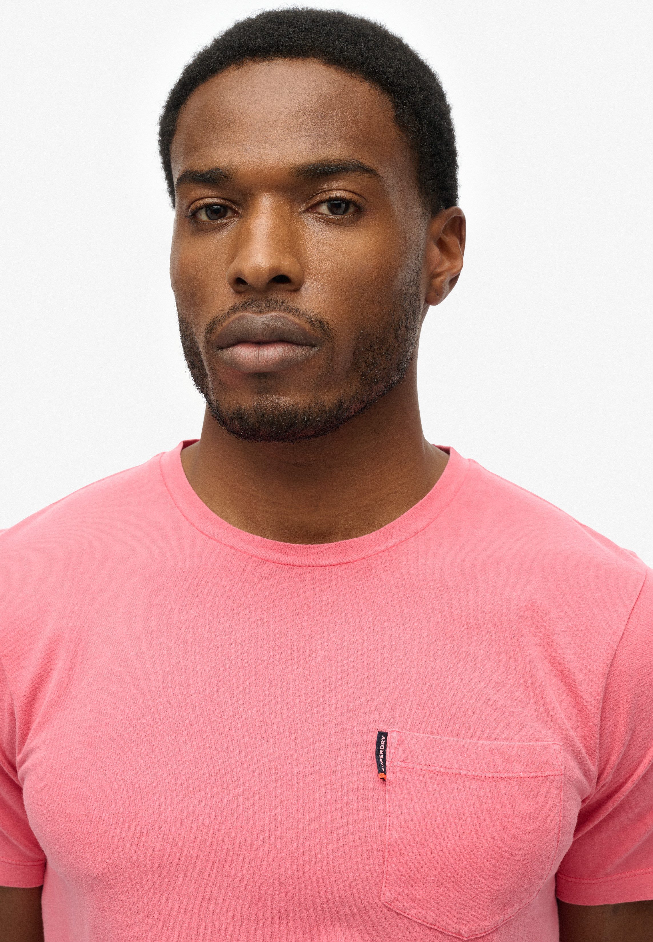 Superdry Shirt met ronde hals CLASSIC ESSENTIAL POCKET TEE