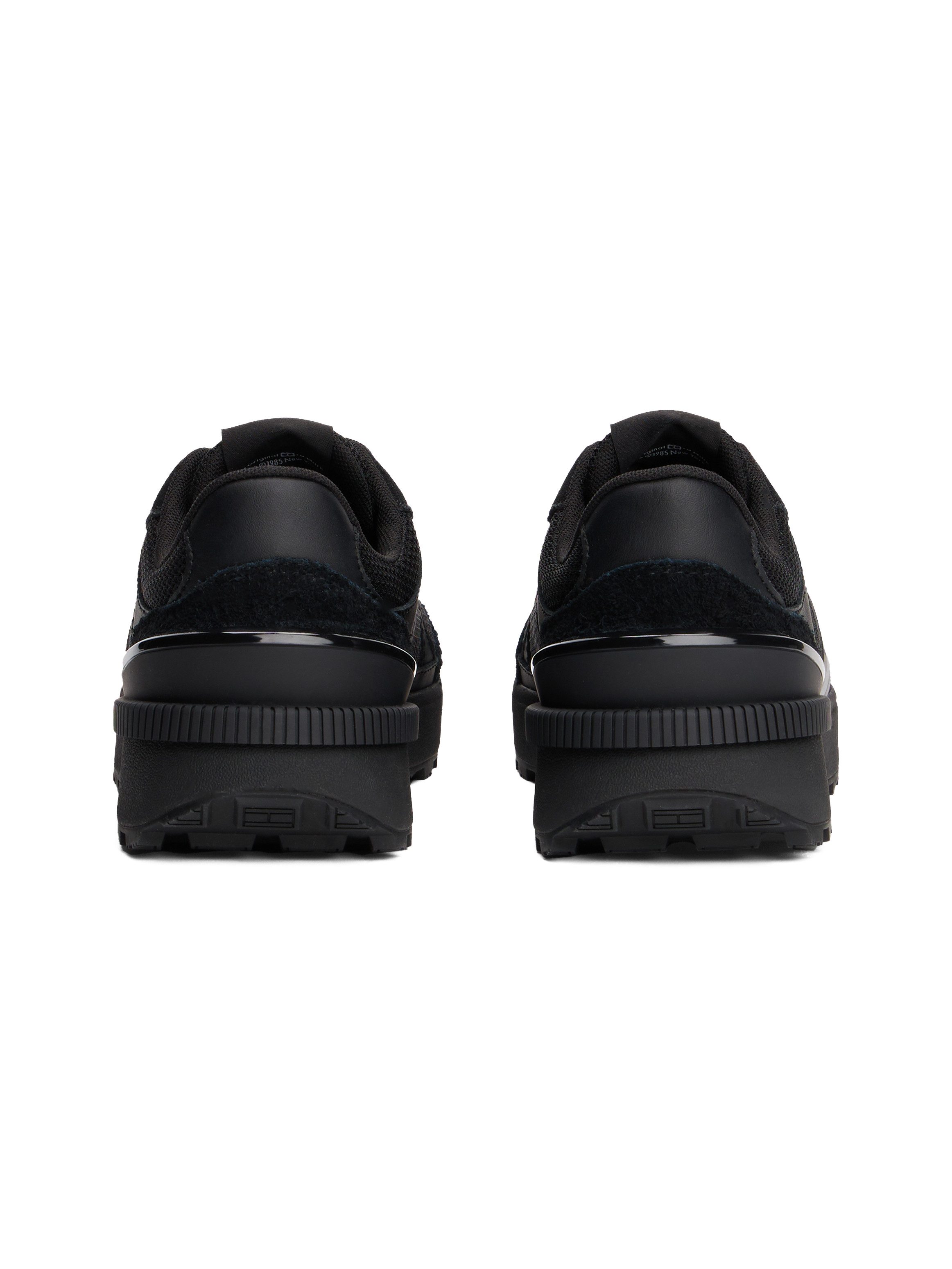 TOMMY JEANS Sneakers TJM TECHNICAL RUNNER ESS , vrijetijdsschoen, halfschoen, veterschoen met gepolsterde schacht