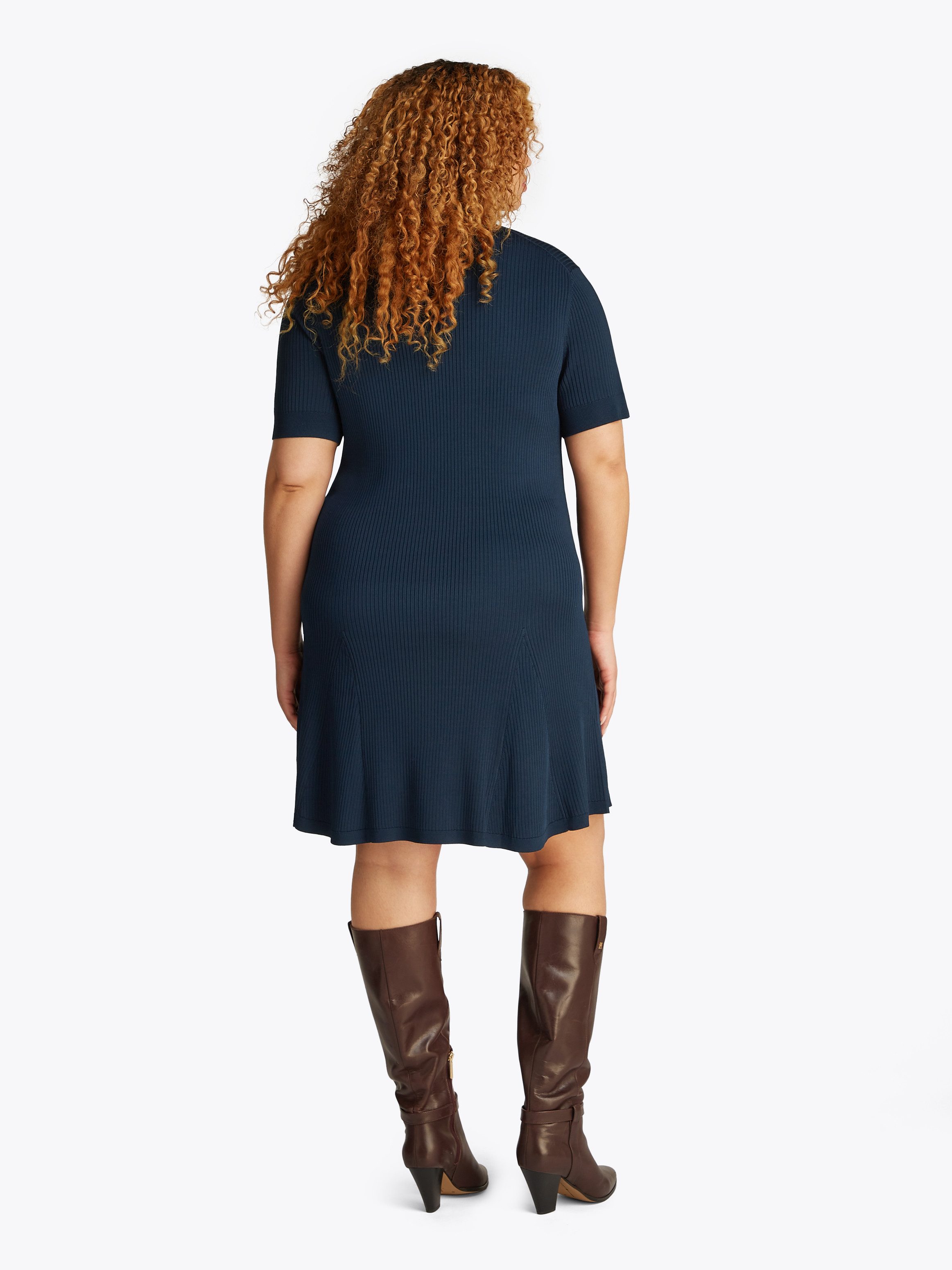 Tommy Hilfiger Curve Gebreide jurk CRV RIB BTN F&F POLO SWT DRESS in grote maten, polokraag, logo-borduursel