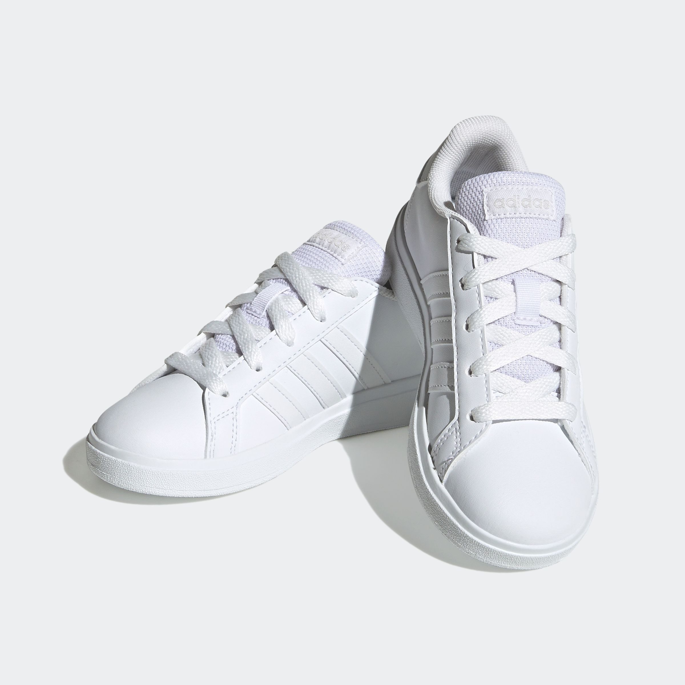 adidas Sportswear Sneakers GRAND COURT LIFESTYLE TENNIS LACE-UP Design geïnspireerd op de adidas Superstar