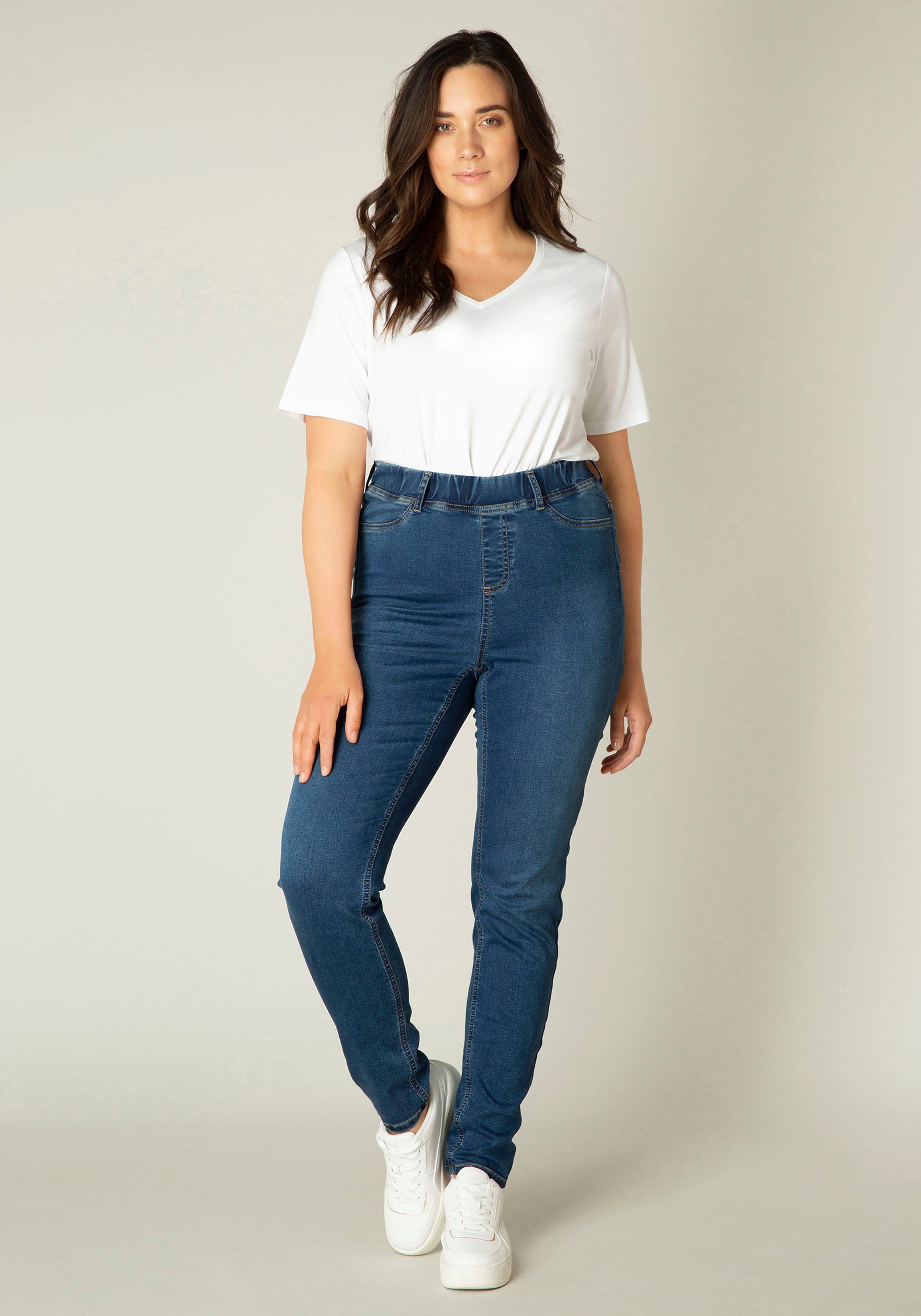 Base Level Curvy Jeggings TESSA met gesuggereerde insteekzakken en stretchpercentage