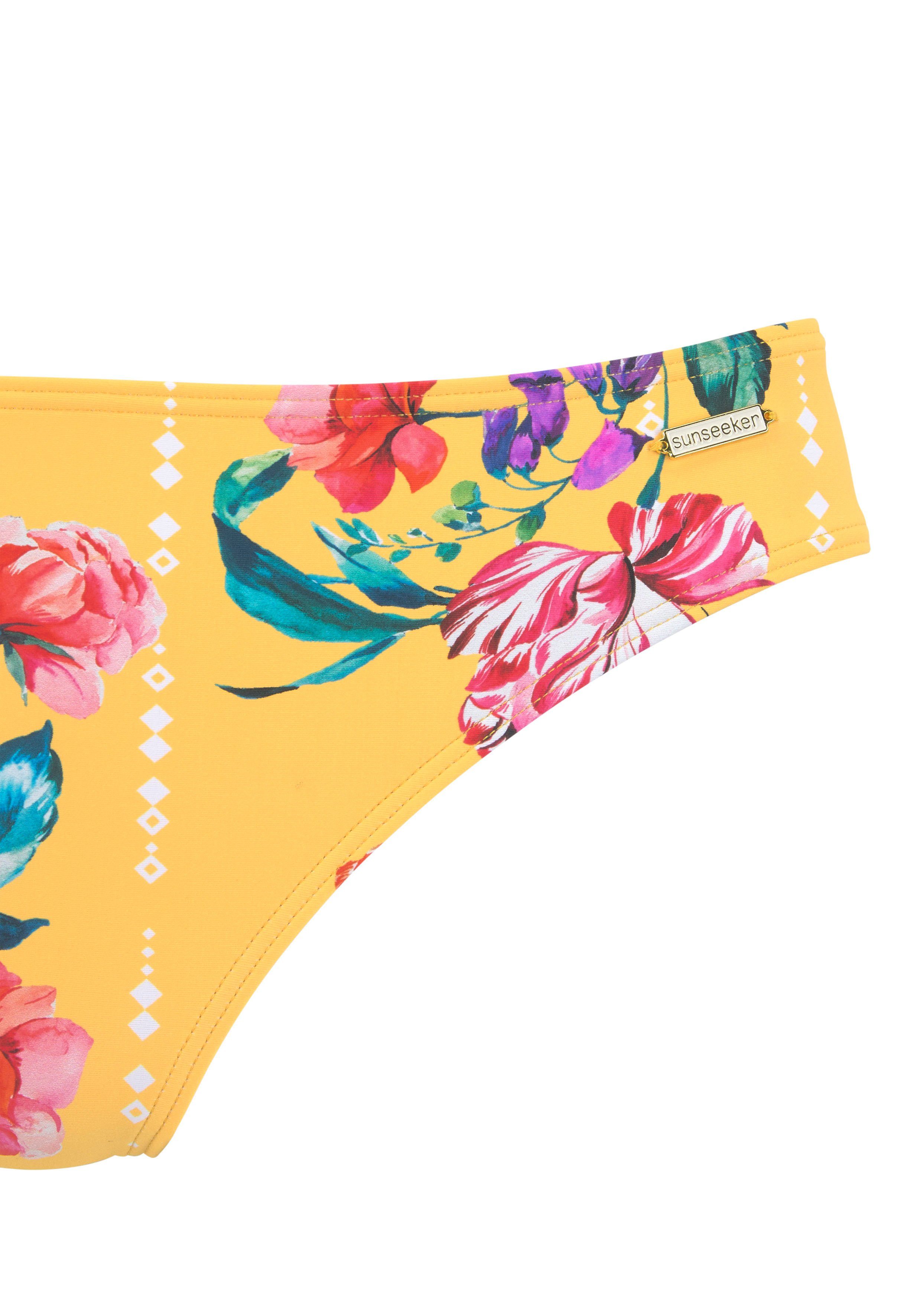 Sunseeker Bikinibroekje Modern met bloemenprint
