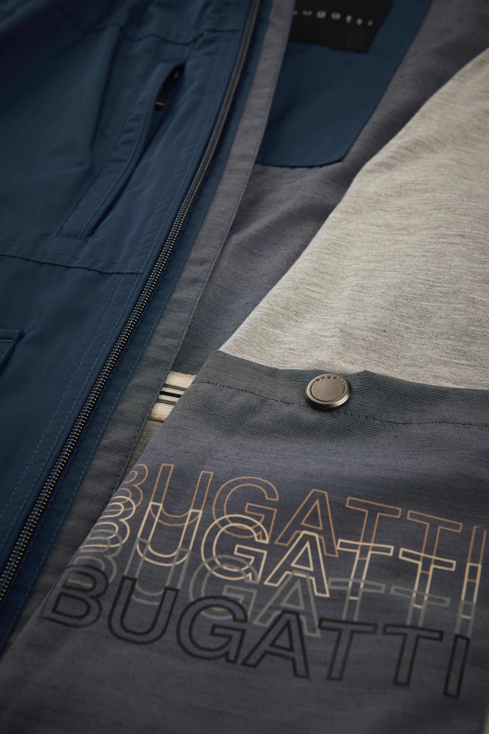Bugatti Bodywarmer met waterafstotende functie