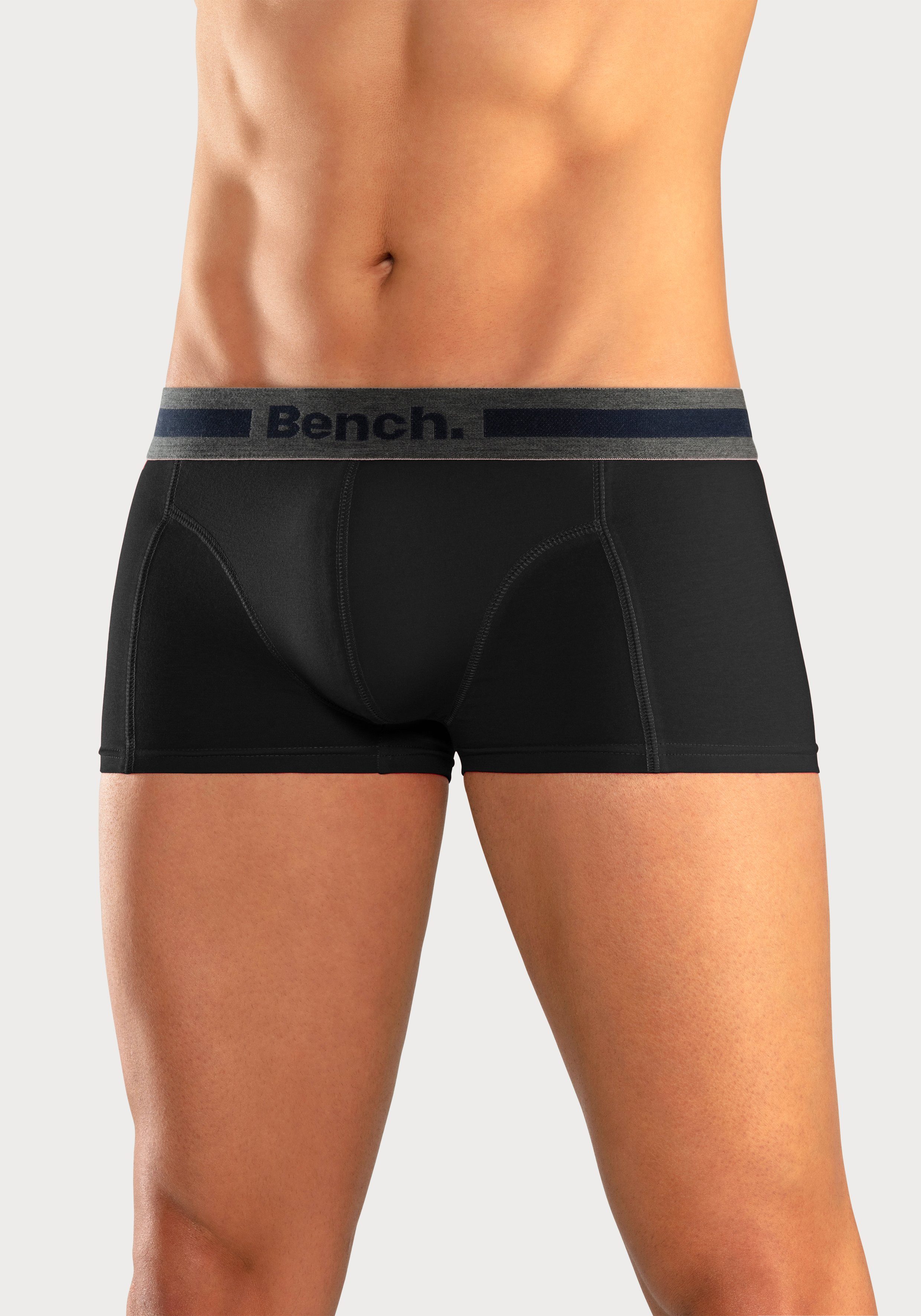 Bench. Hipster strak zittende boxershorts van katoenmix (set, 4 stuks)