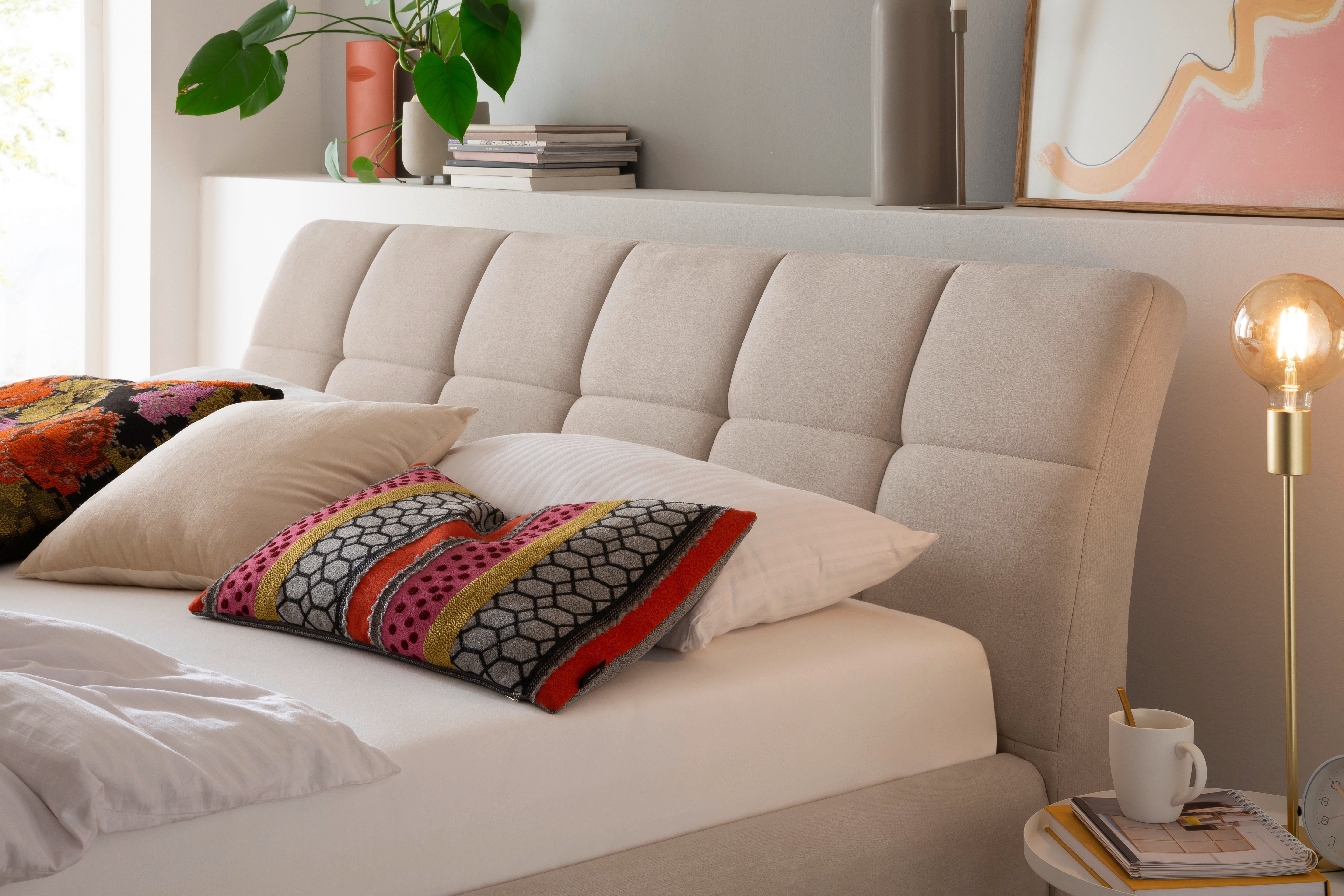 meise.möbel Gestoffeerd bed Mila met bedkist
