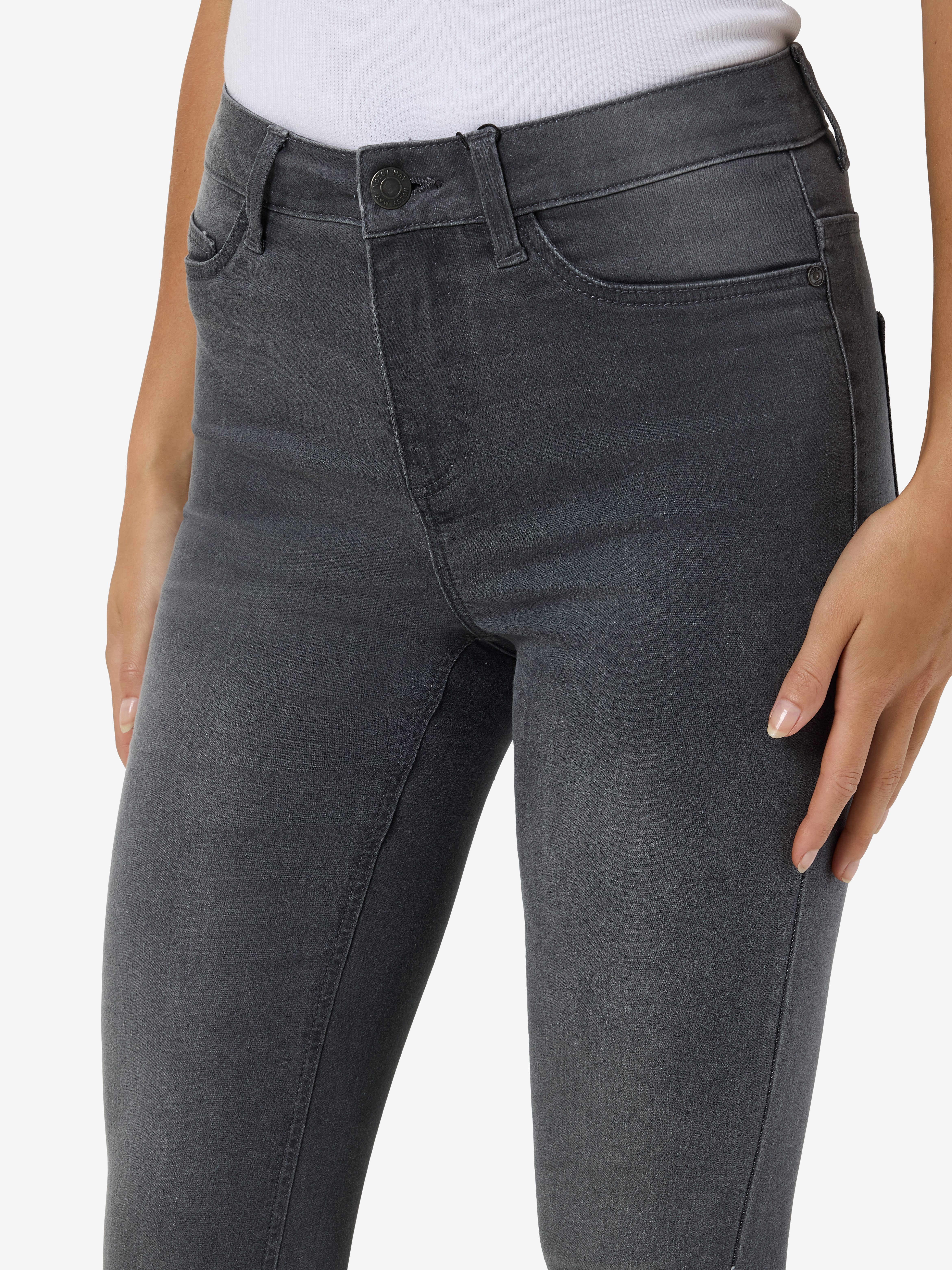 Noisy may Skinny fit jeans NMCALLIE HW SKINNY JEANS VI555MG FWD