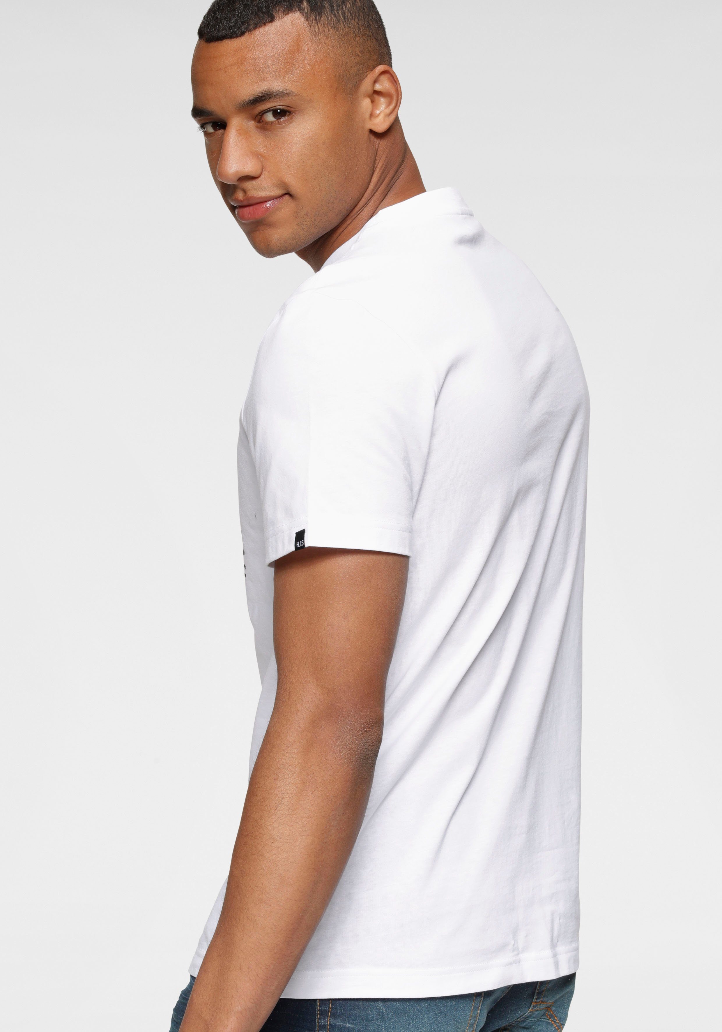 H.I.S Shirt met ronde hals Korte mouwen, smalle pasvorm, met print, ronde hals, van katoen
