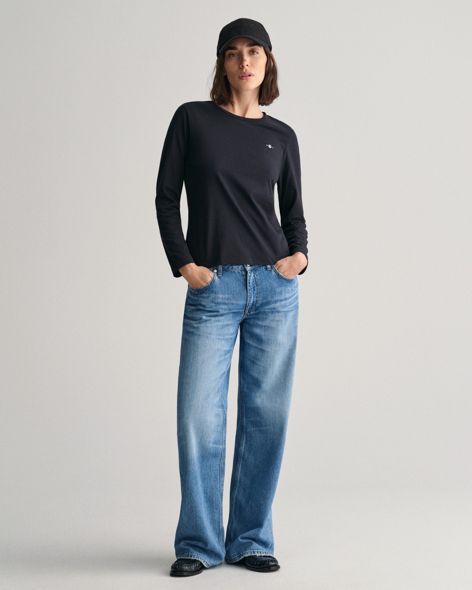 Gant Shirt met lange mouwen REG SHIELD LS T-SHIRT klein logoborduursel op borsthoogte
