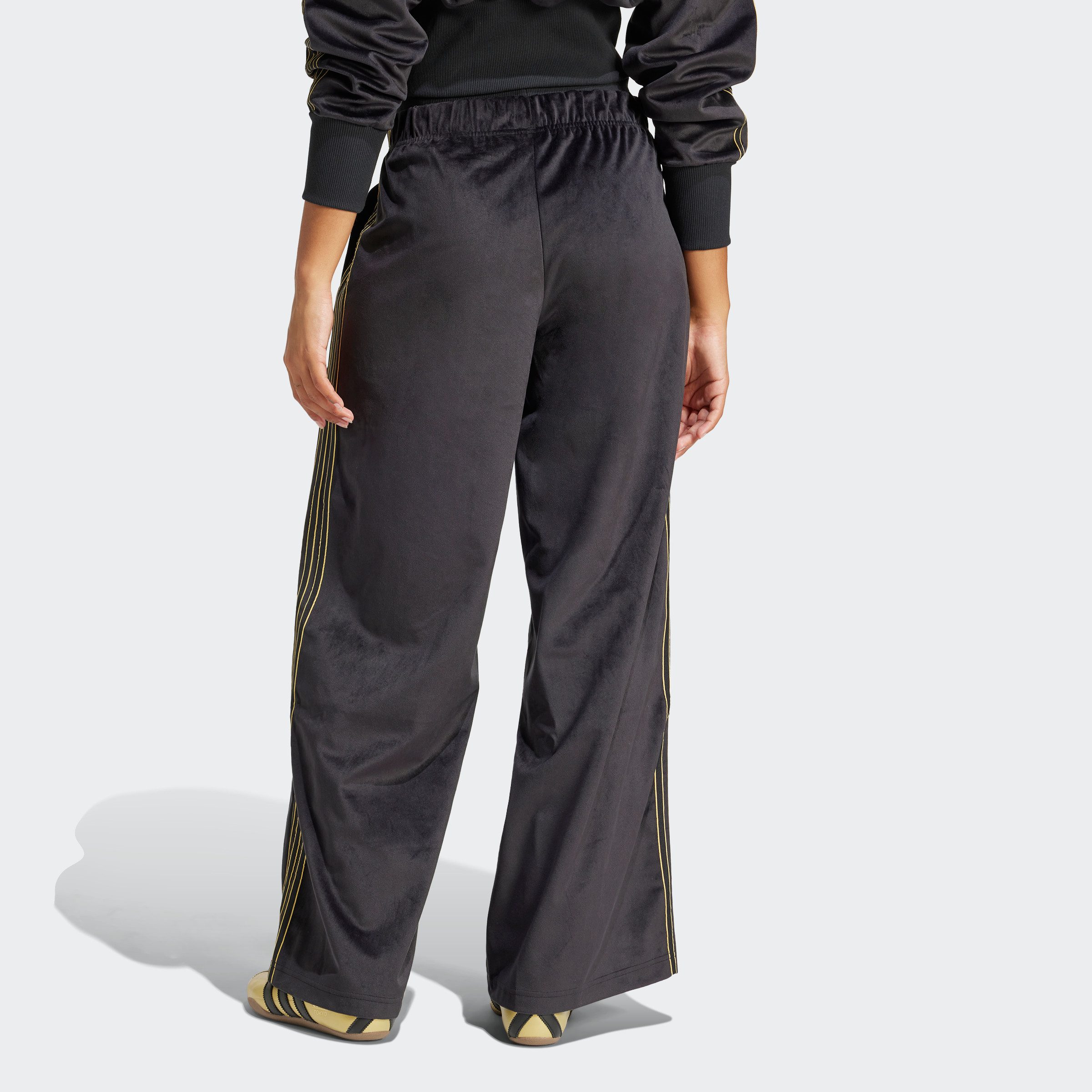adidas Originals Sportbroek VELOUR TRCKPANT (1-delig)