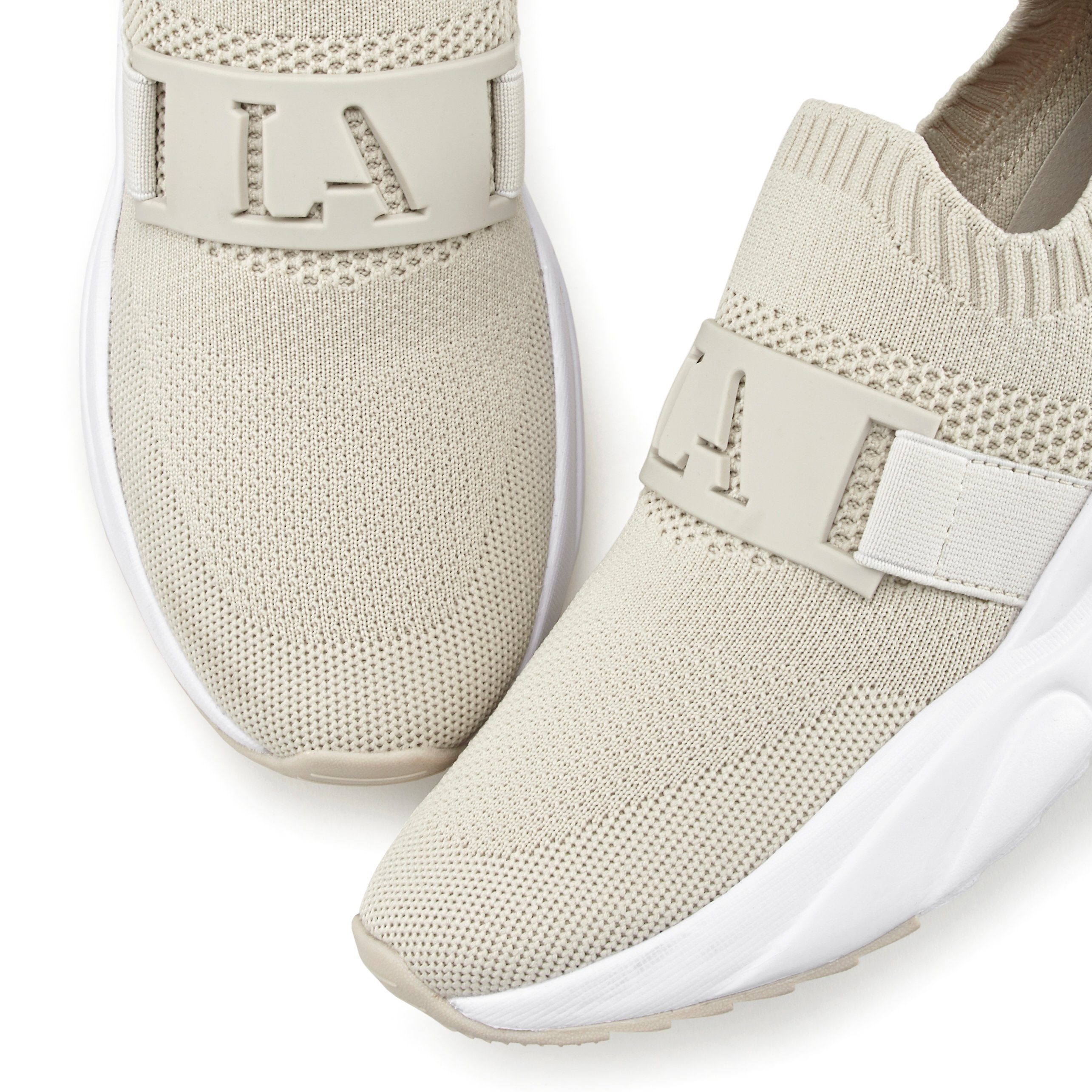 active by Lascana Sneakers Lage schoen, vrijetijdsschoen, slipper, chunky zool VEGAN