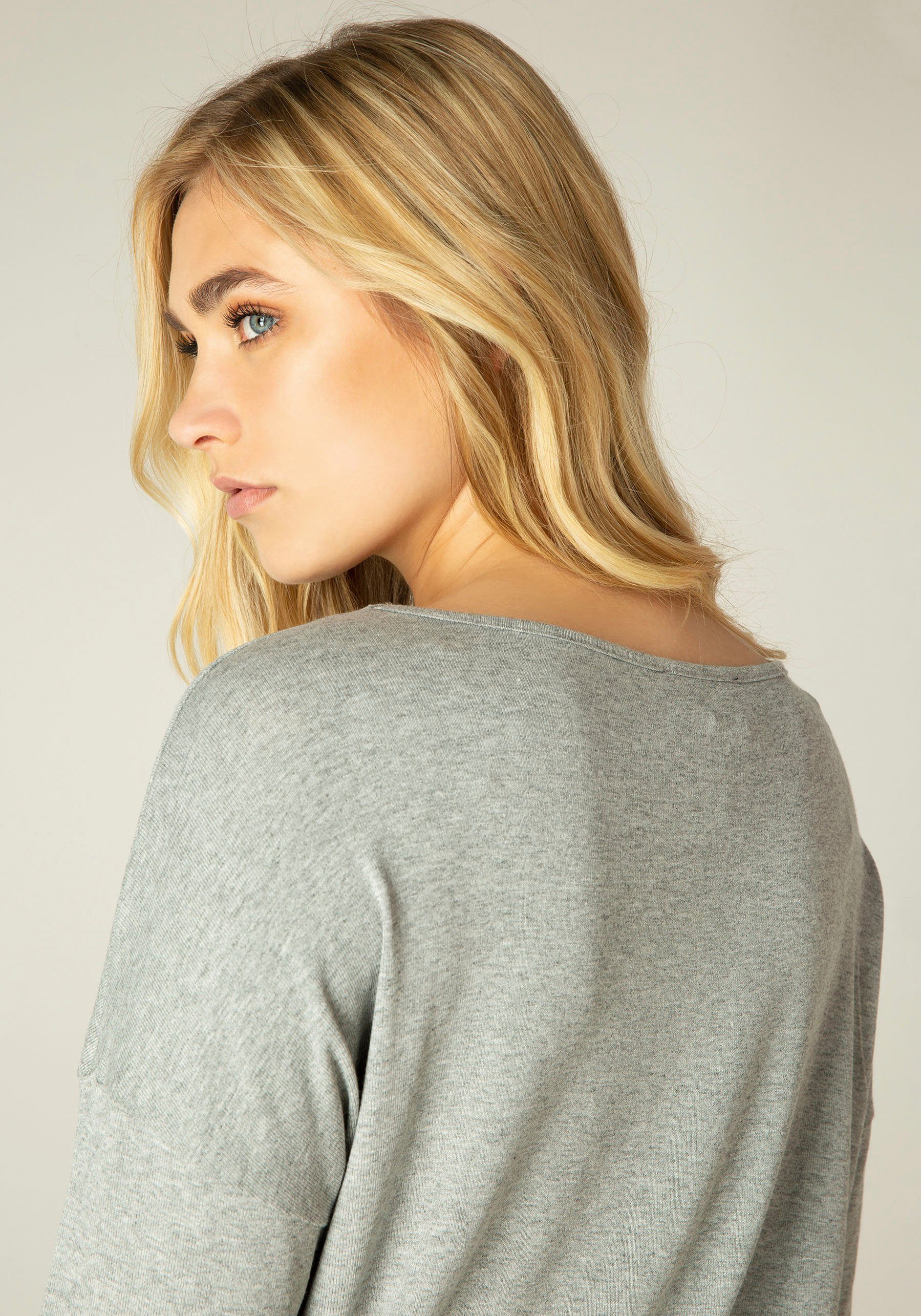 Base Level Shirt met lange mouwen Yessi In aansluitend model