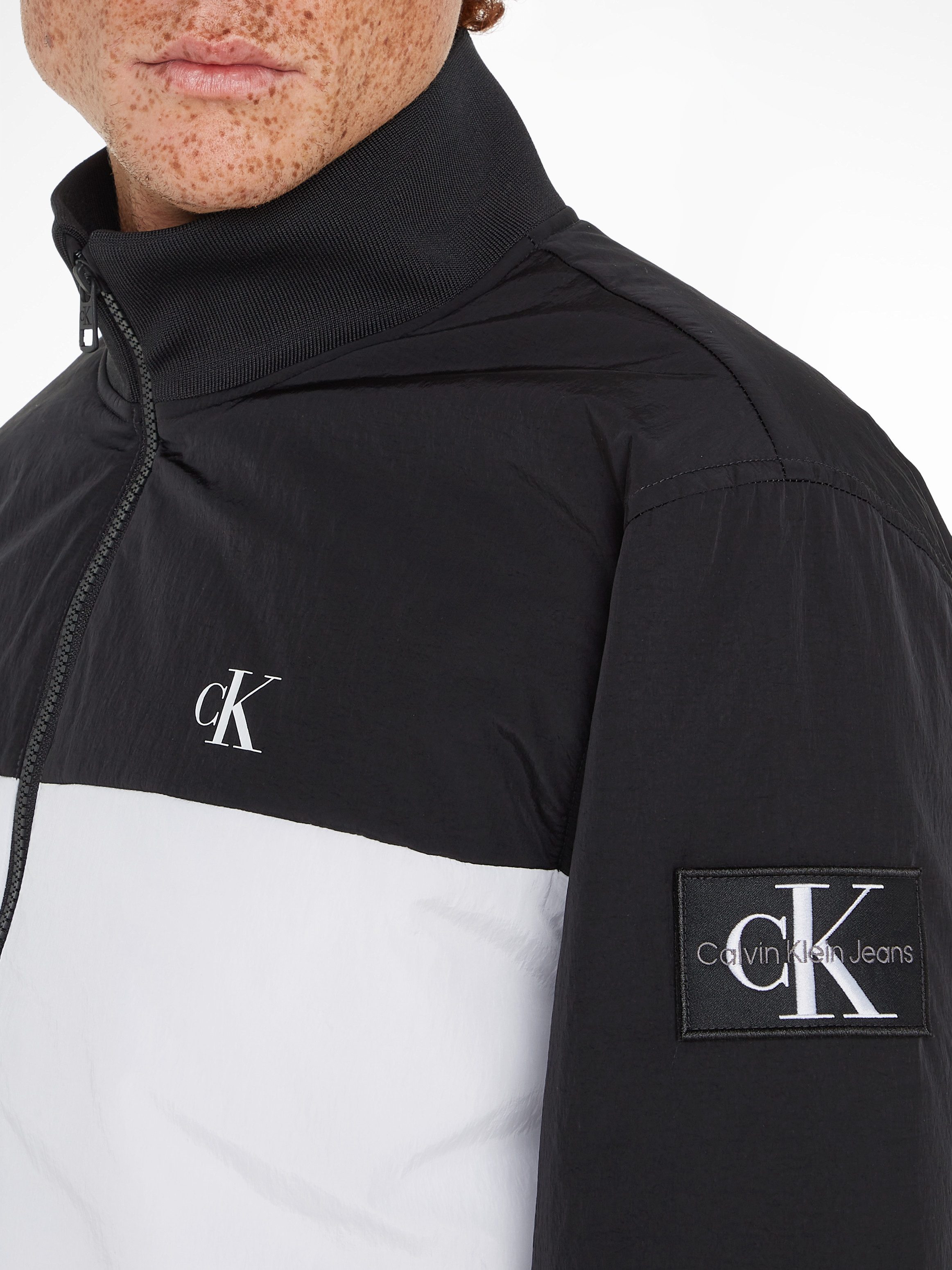 Calvin Klein Blouson PADDED HARRINGTON met gestempeld logo