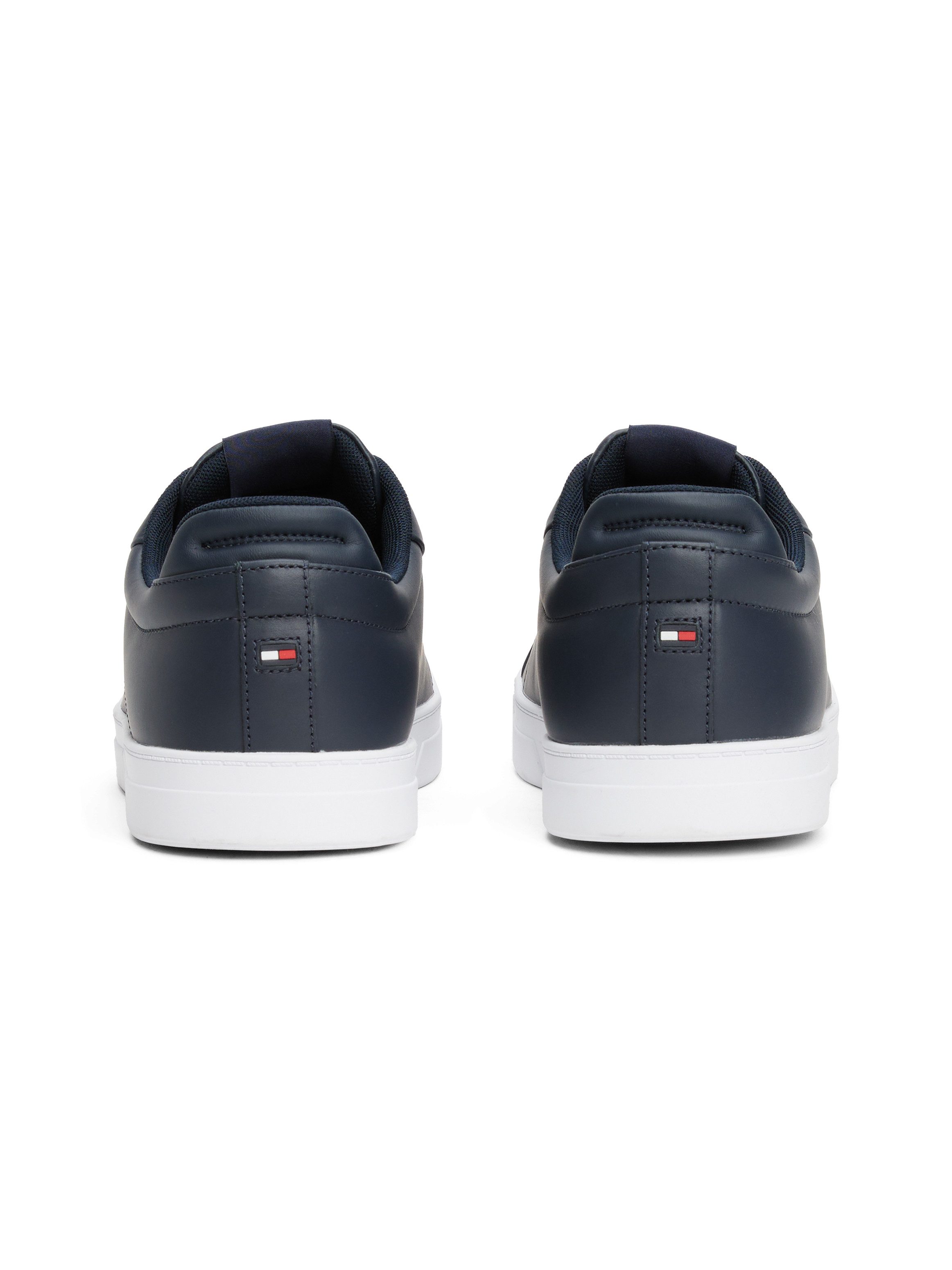 Tommy Hilfiger Sneakers ICON COURT LTH FLAG ESS vrijetijdsschoen, lage schoen, veterschoen met kleine logovlag