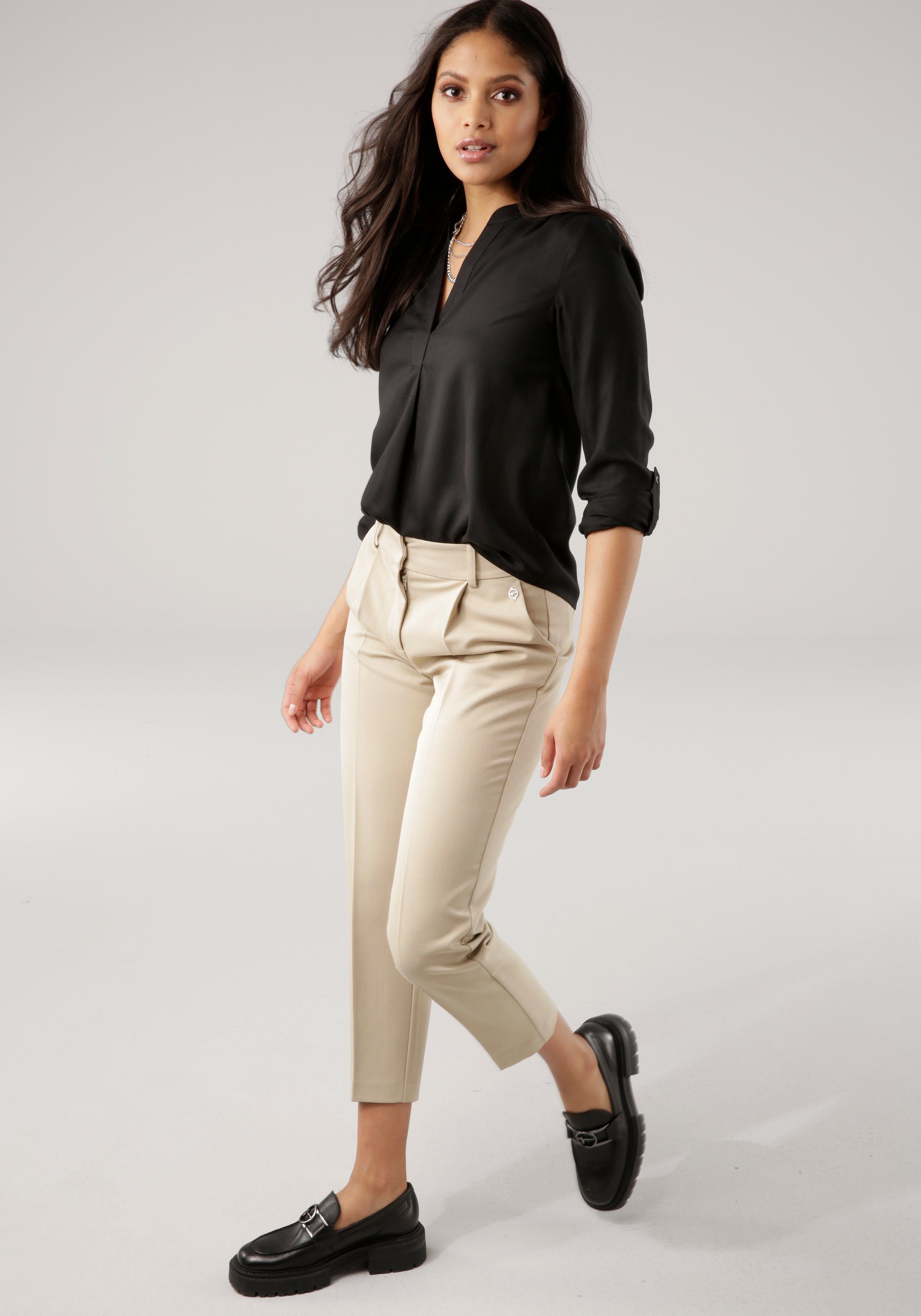 Tamaris Blouse zonder sluiting met opgerolde mouwen