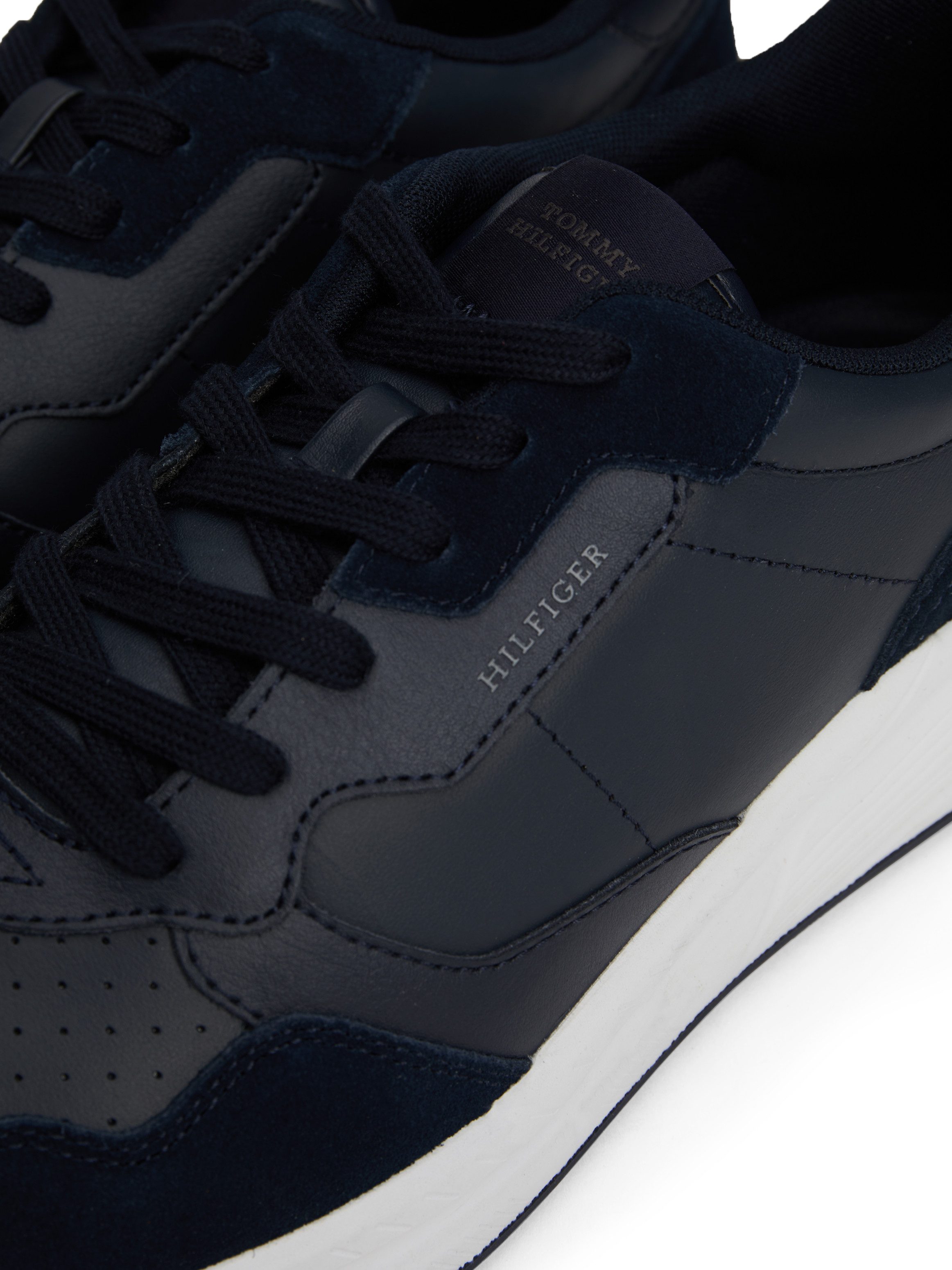 Tommy Hilfiger Sneakers met sleehak FASTON LTH MIX vrijetijdsschoen, veterschoen, lage schoen met gevoerde schacht