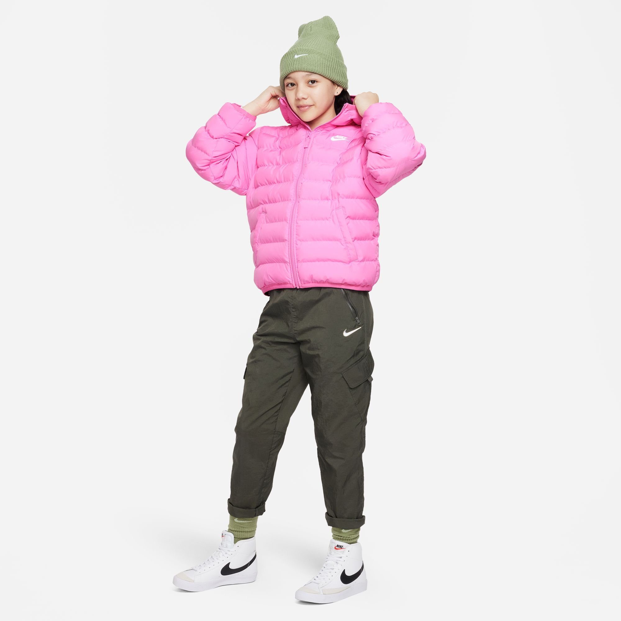 Nike Sportswear Gewatteerde jas K NSW LOW SYNFL HD JKT - für Kinder