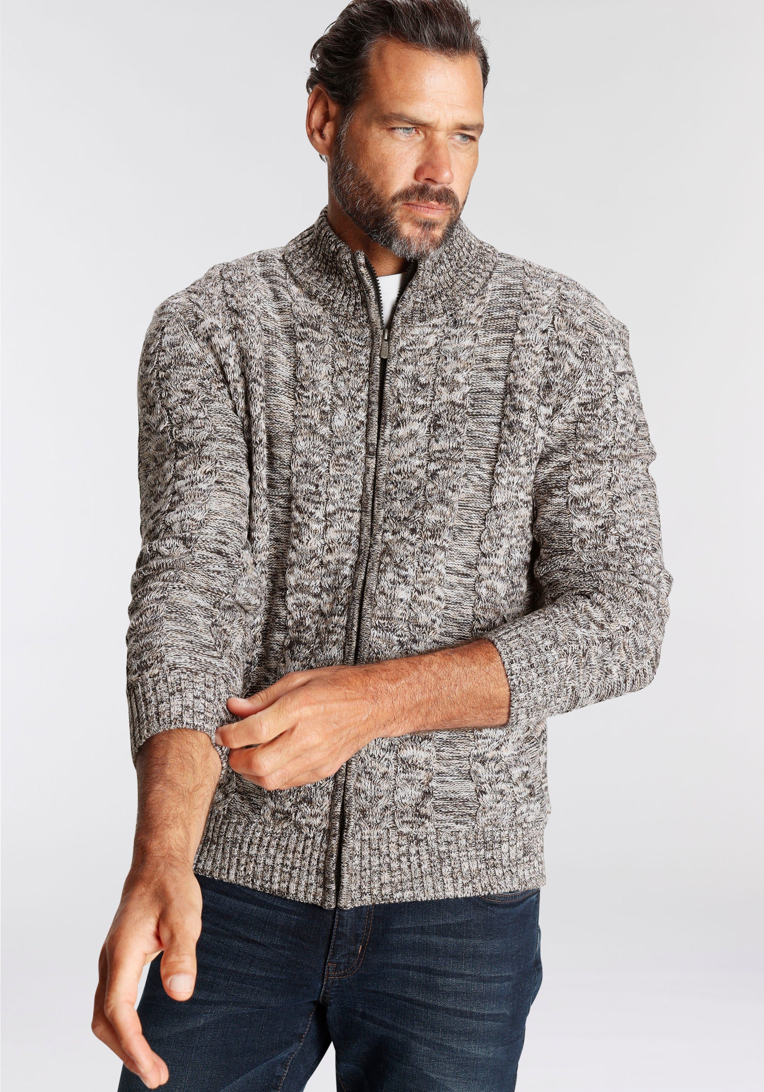 Man's World Vest Tot maat 5 XL met kabelpatroon