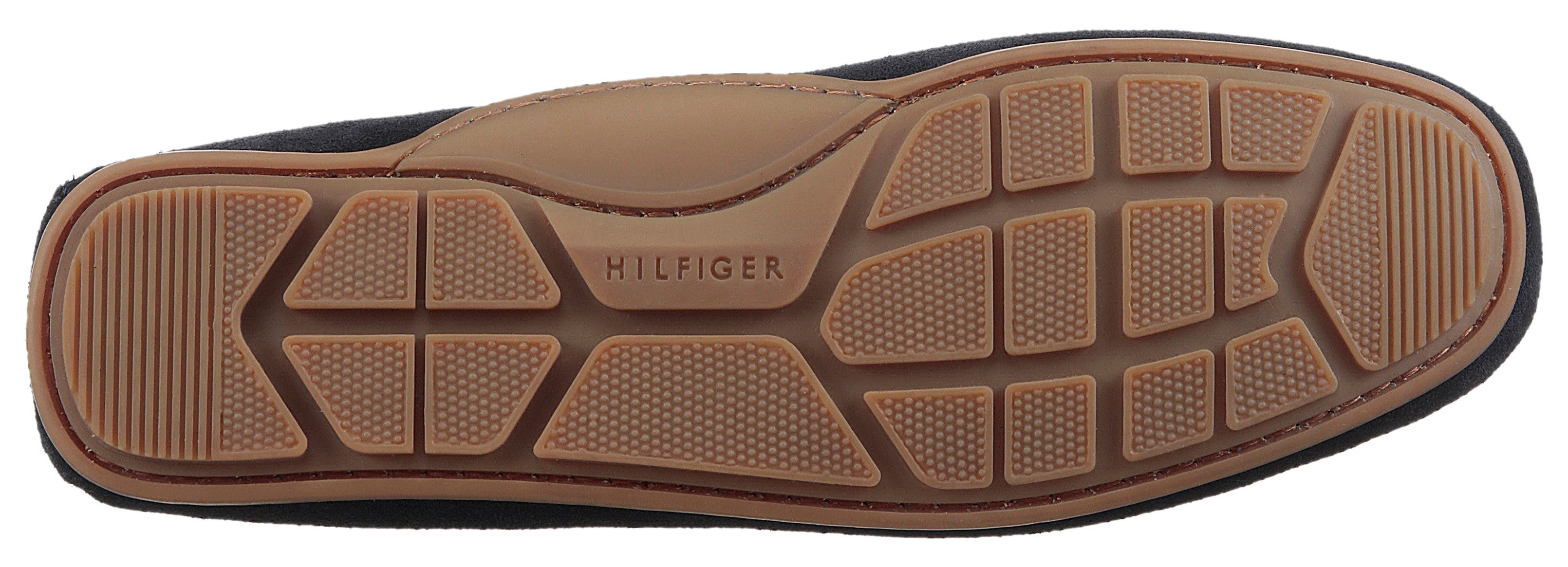 Tommy Hilfiger Instappers CASUAL HILFIGER SUEDE DRIVER , loafers, businessschoen, mocassin met sierriem, smalle vorm