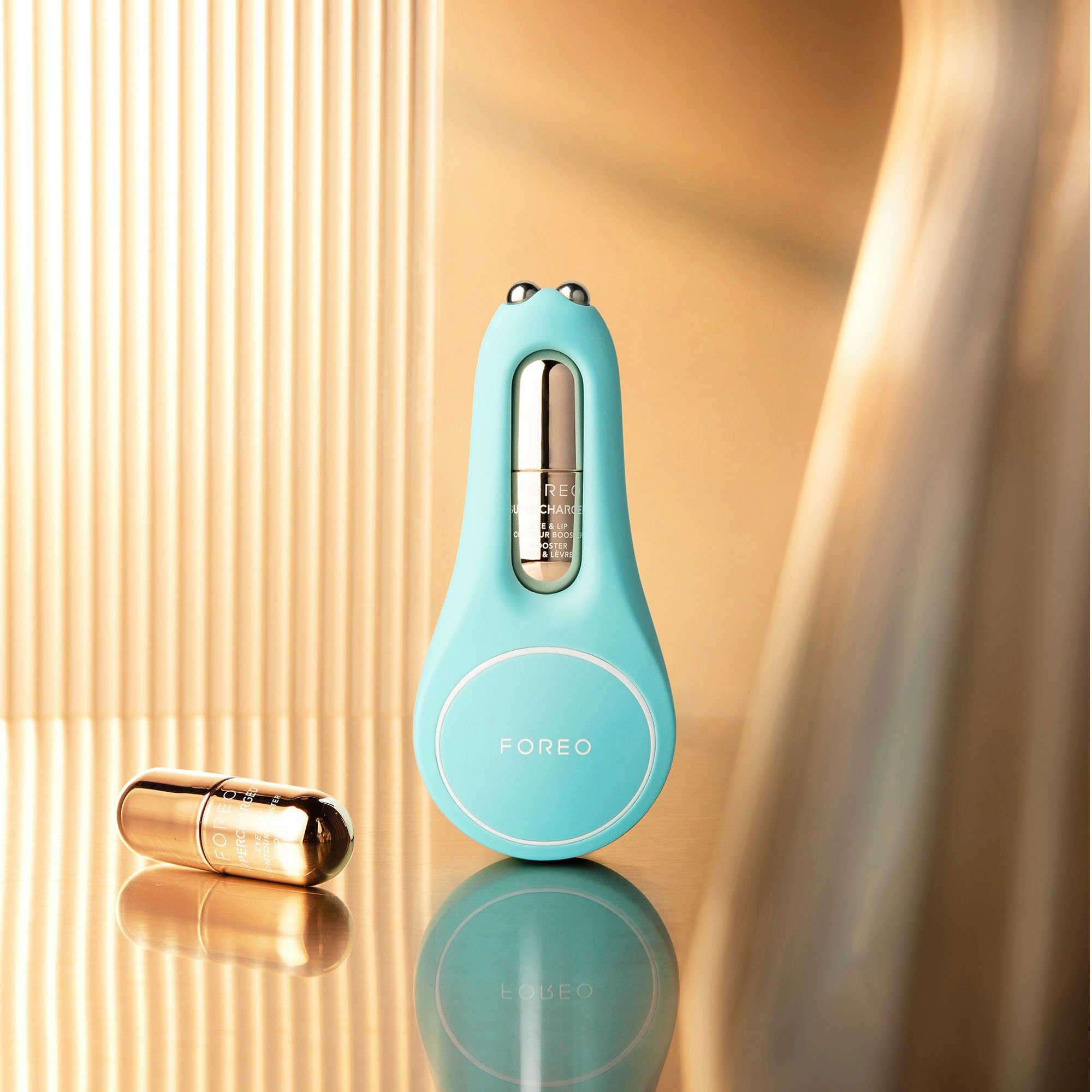 FOREO Anti-aging-apparaat BEAR™ 2 eyes & lips