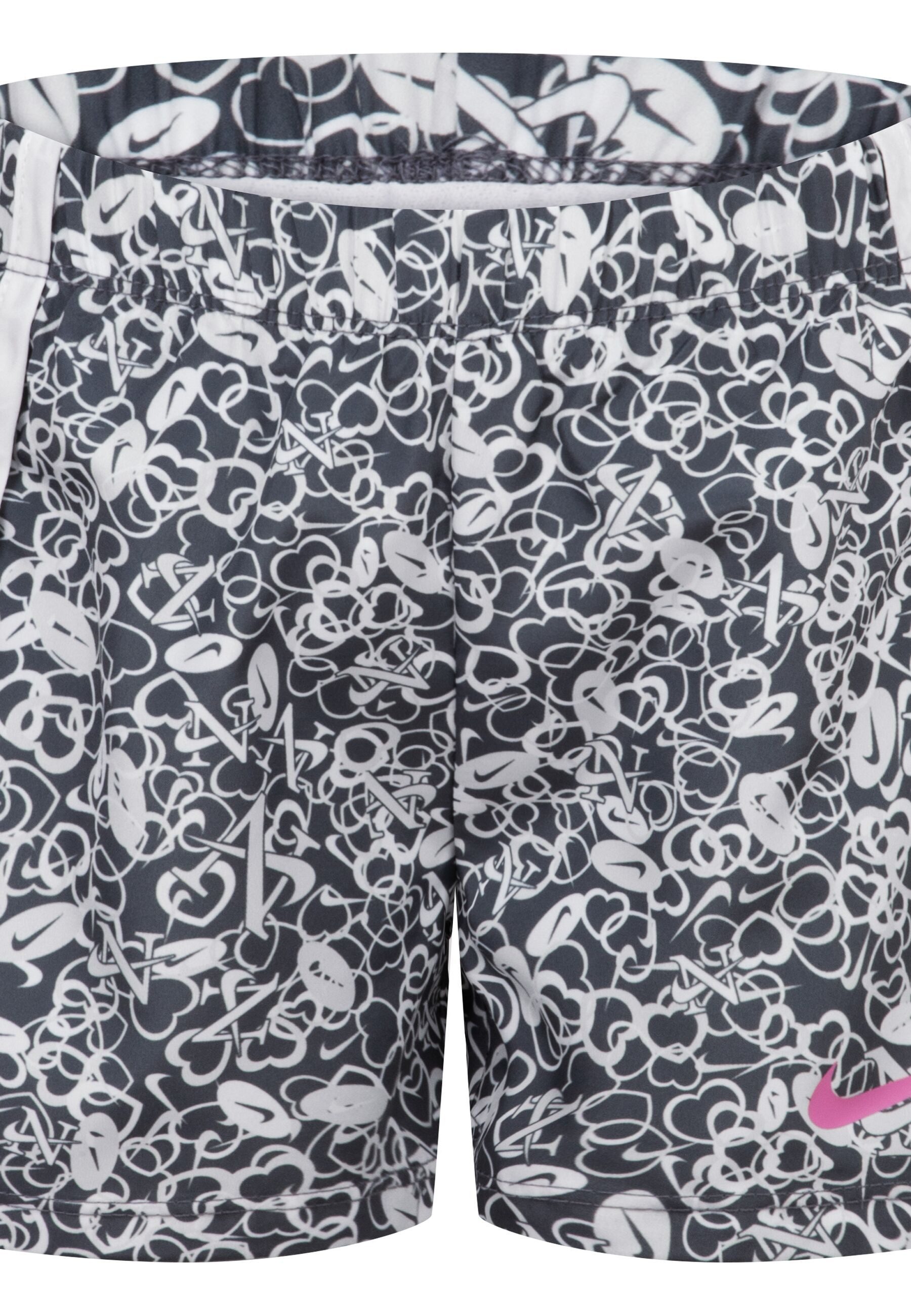 Nike Sportswear T-shirt short