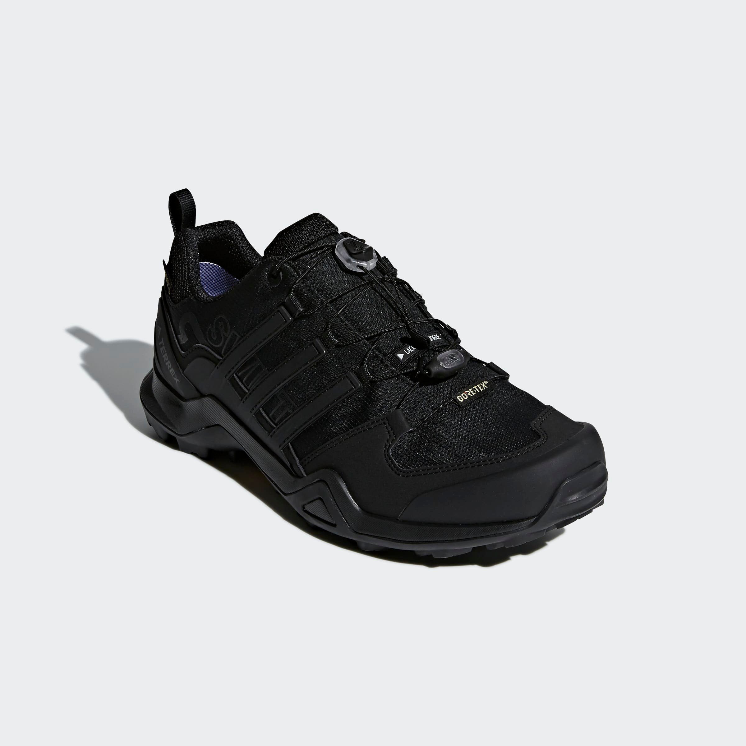 adidas performance terrex swift r2